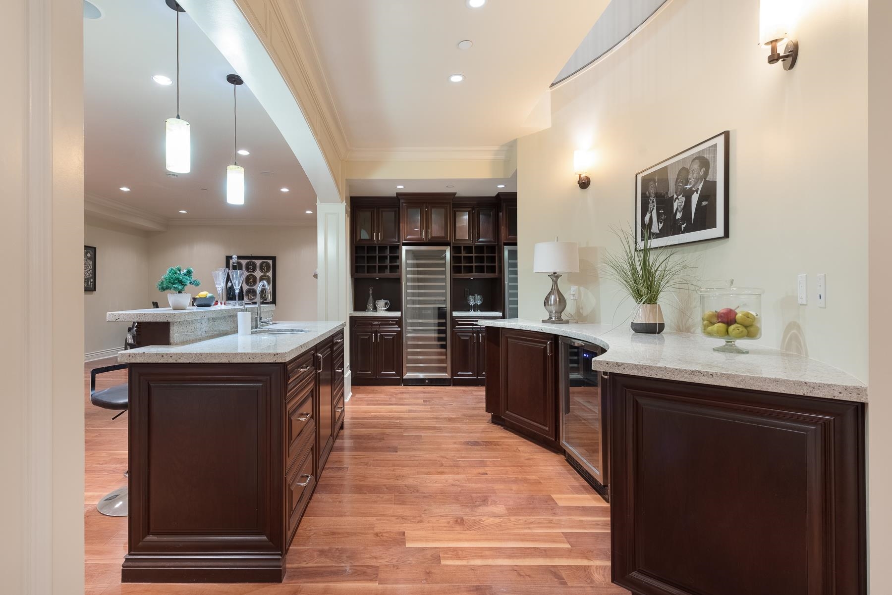2533 WESTHILL DRIVE