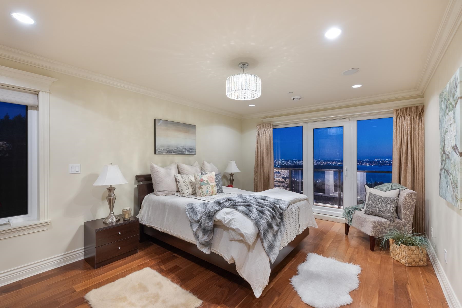 2533 WESTHILL DRIVE