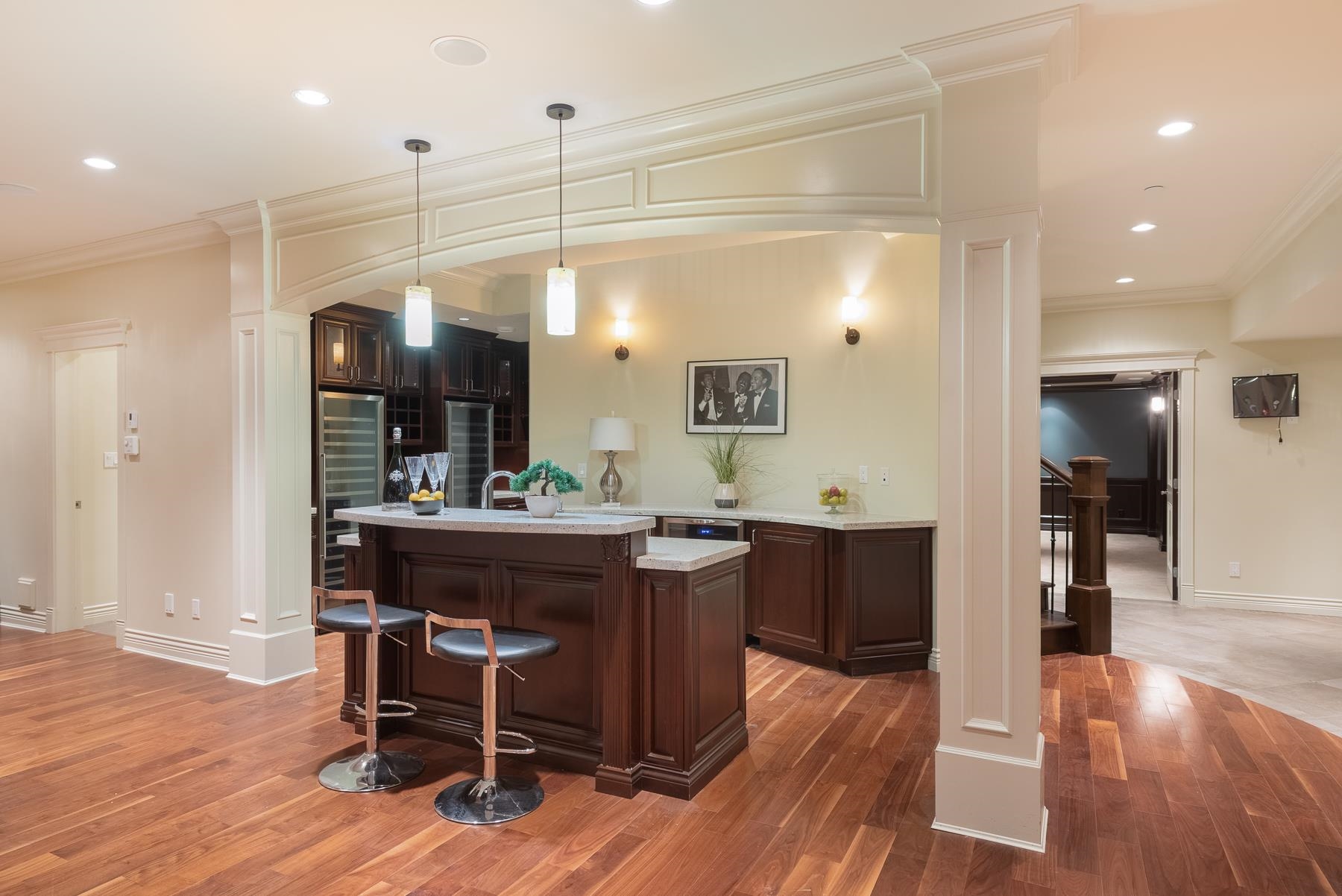 2533 WESTHILL DRIVE