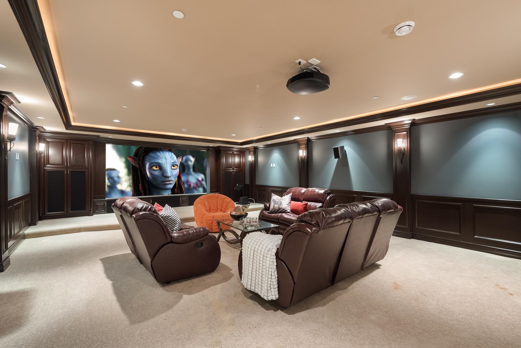 2533 WESTHILL DRIVE