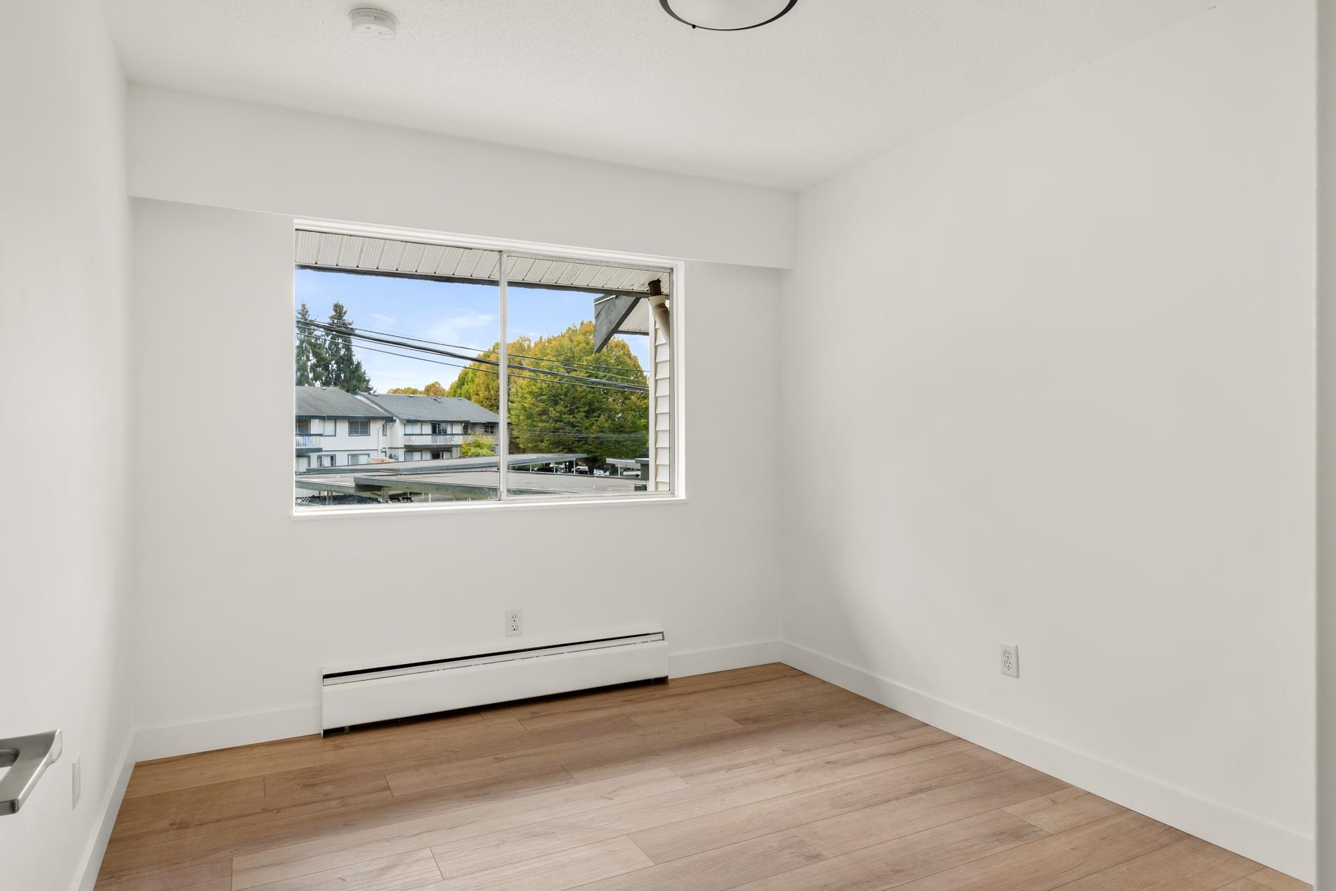 37 882 PREMIER STREET, #37