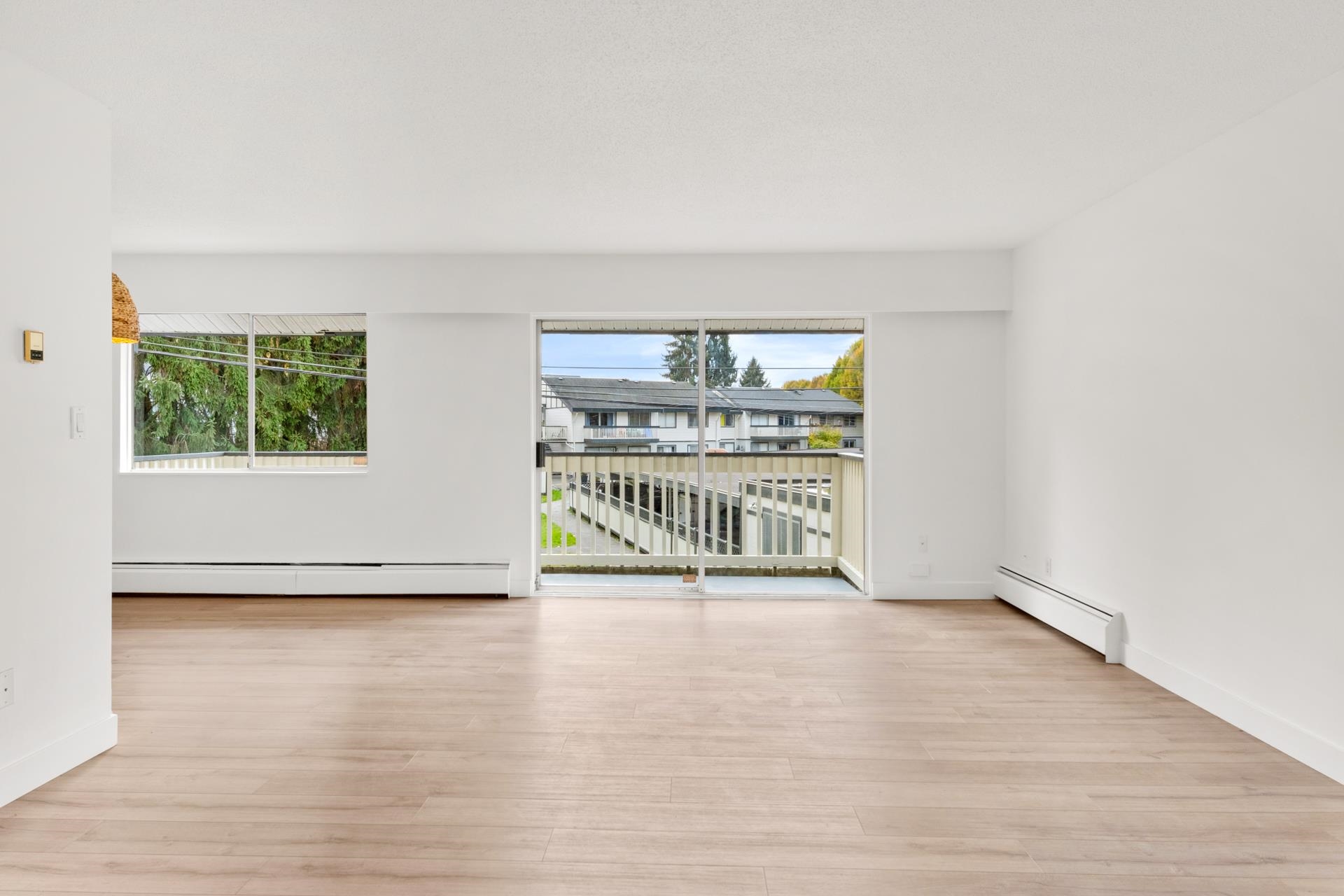 37 882 PREMIER STREET, #37