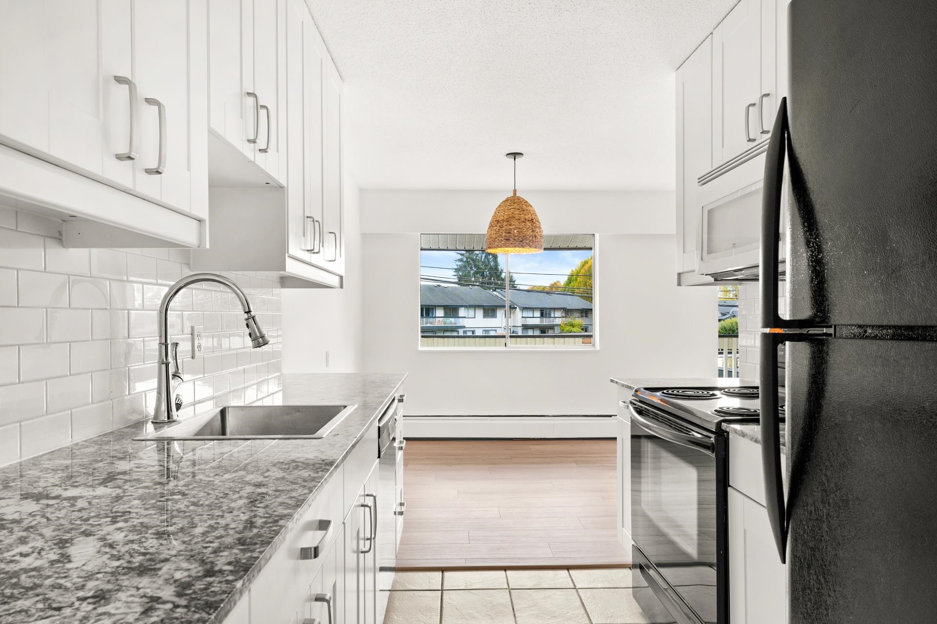 37 882 PREMIER STREET, #37