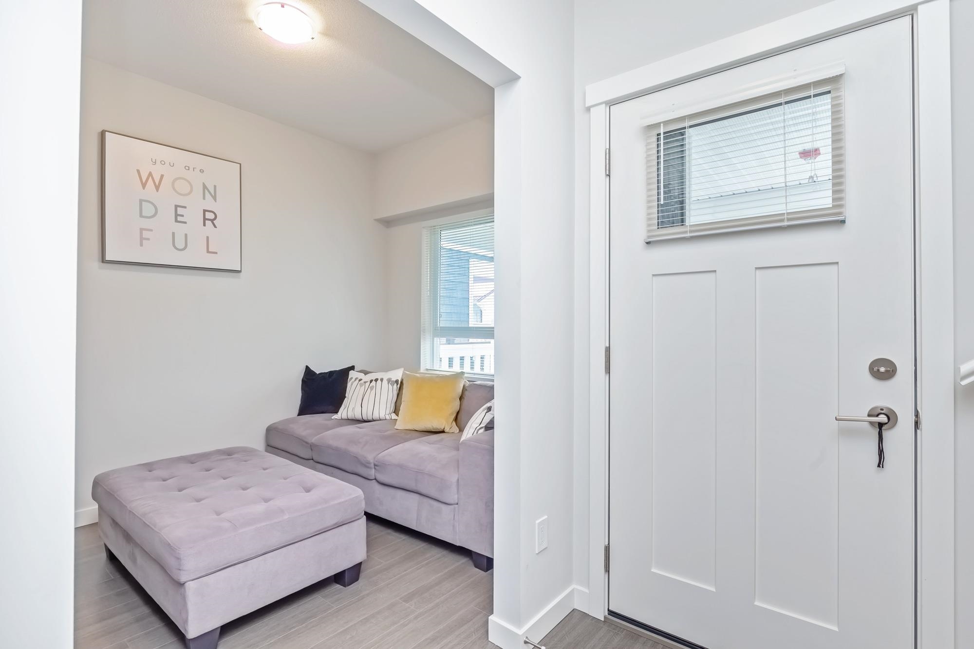 76 8335 NELSON STREET, #76