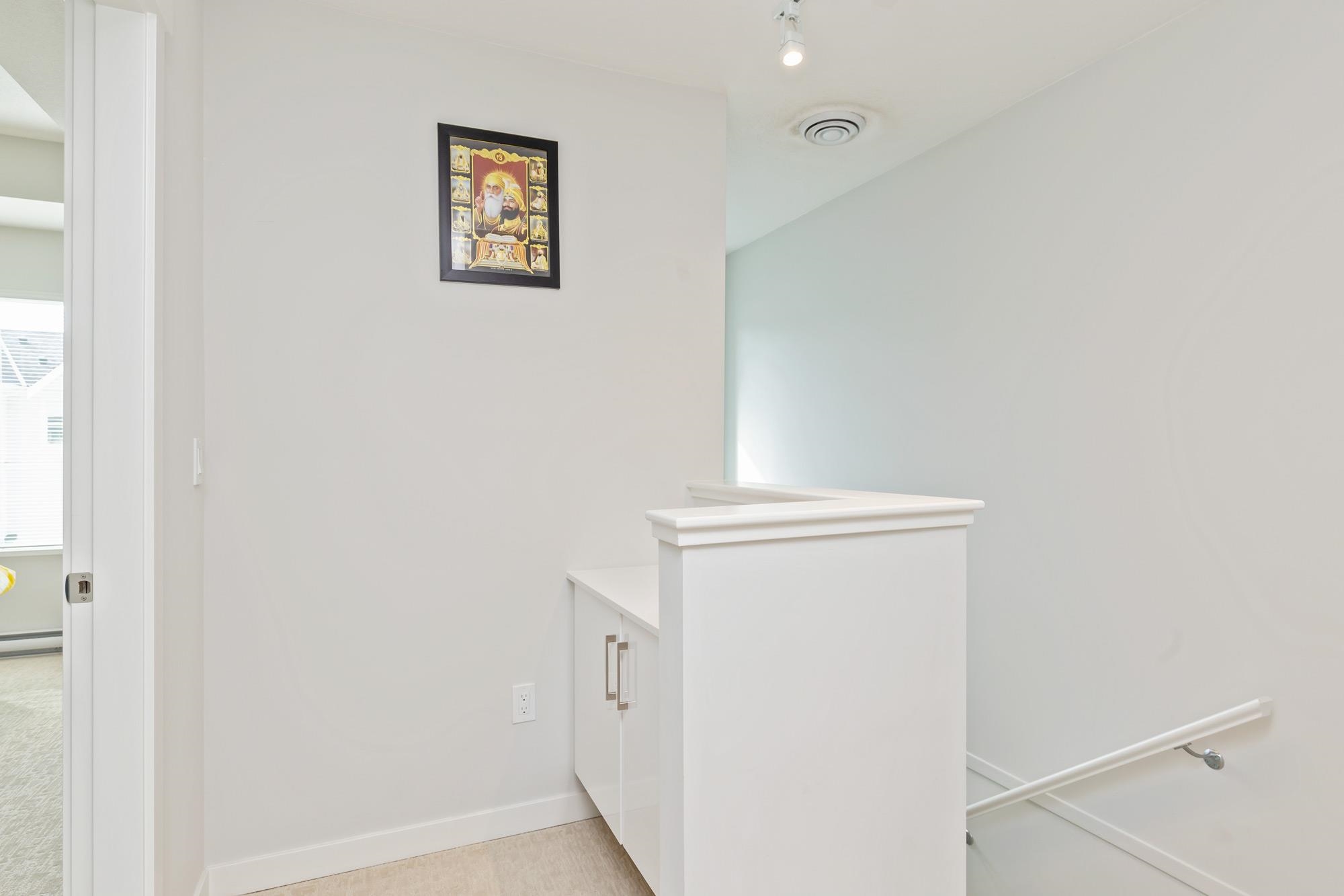 76 8335 NELSON STREET, #76