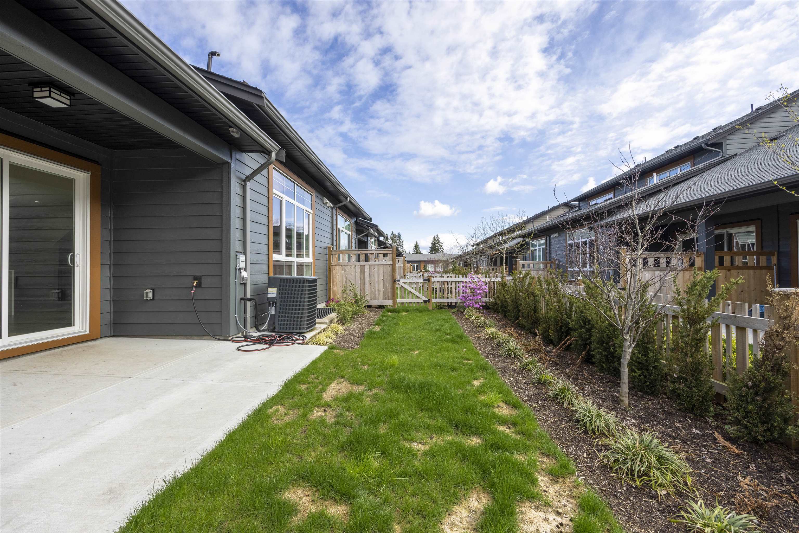 39 17033 FRASER HIGHWAY, #39
