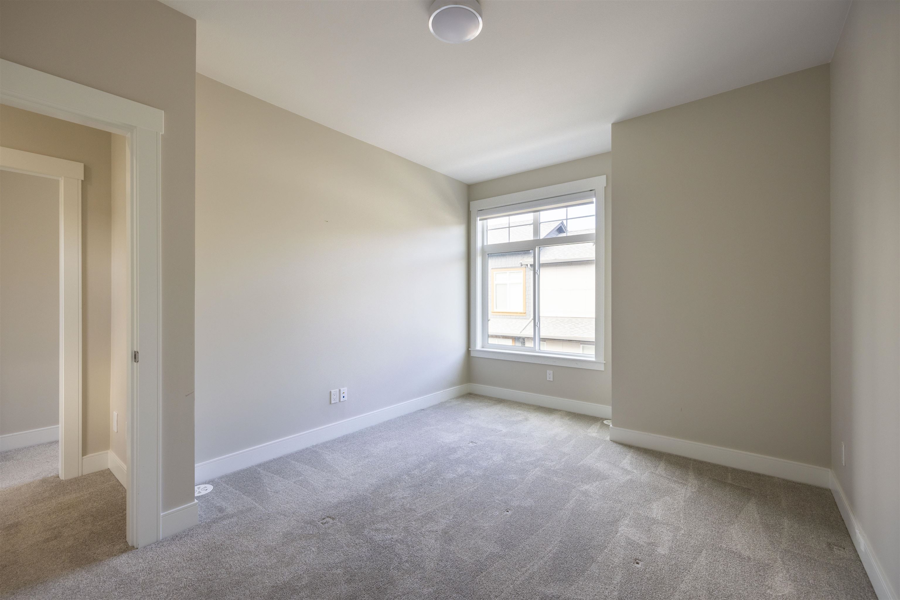 39 17033 FRASER HIGHWAY, #39