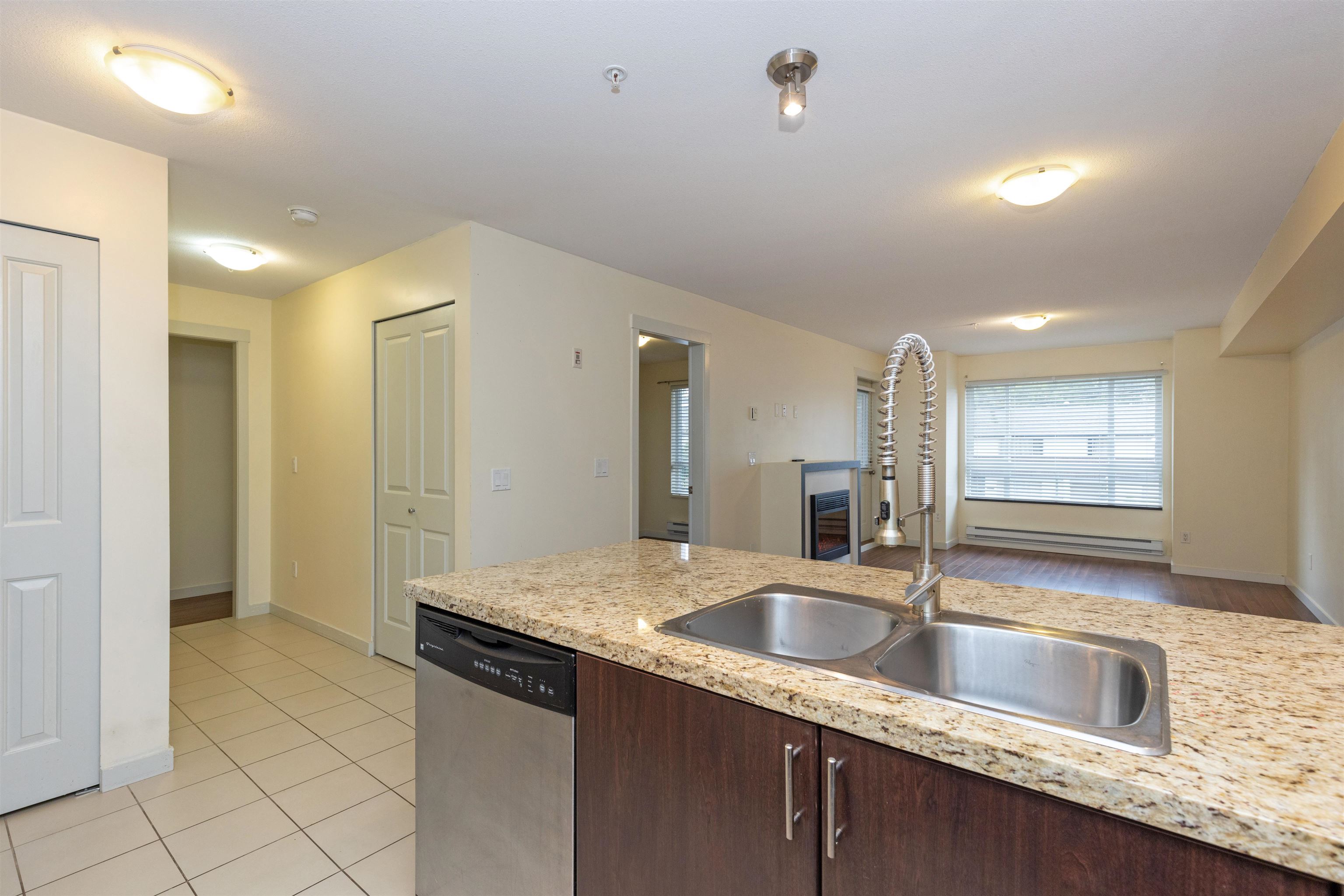 216 14960 102A AVENUE, #216