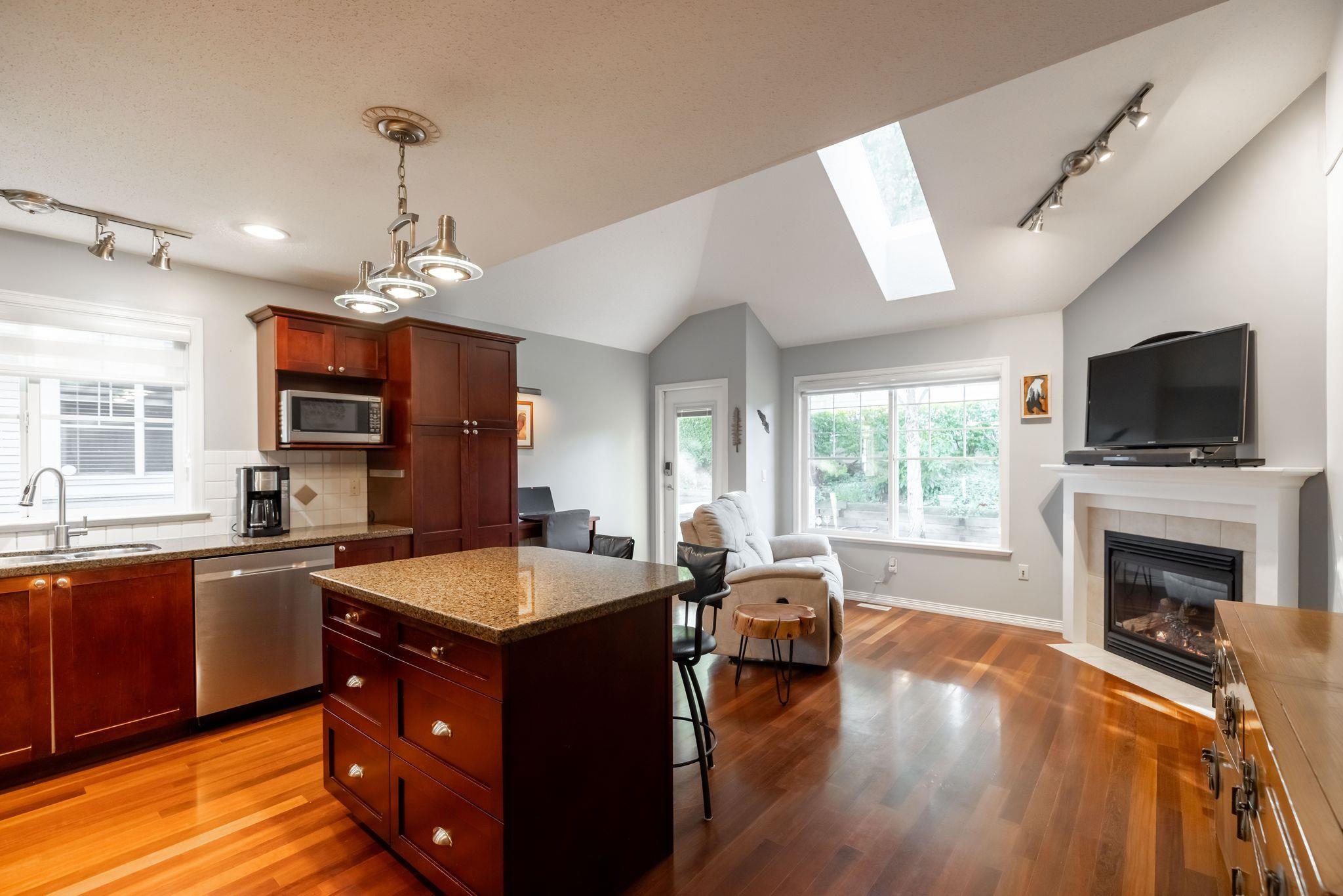 25 16995 64 AVENUE, #25