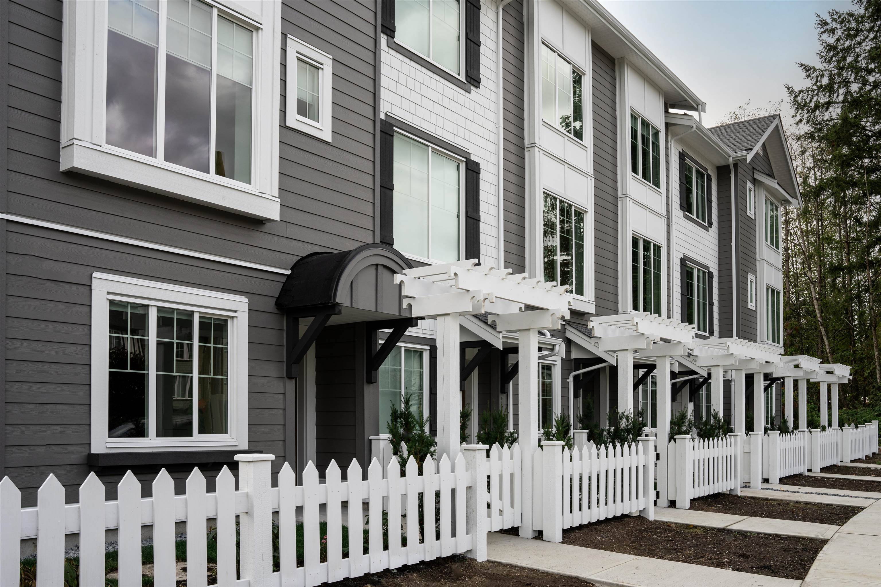 53 7919 204B STREET, #53