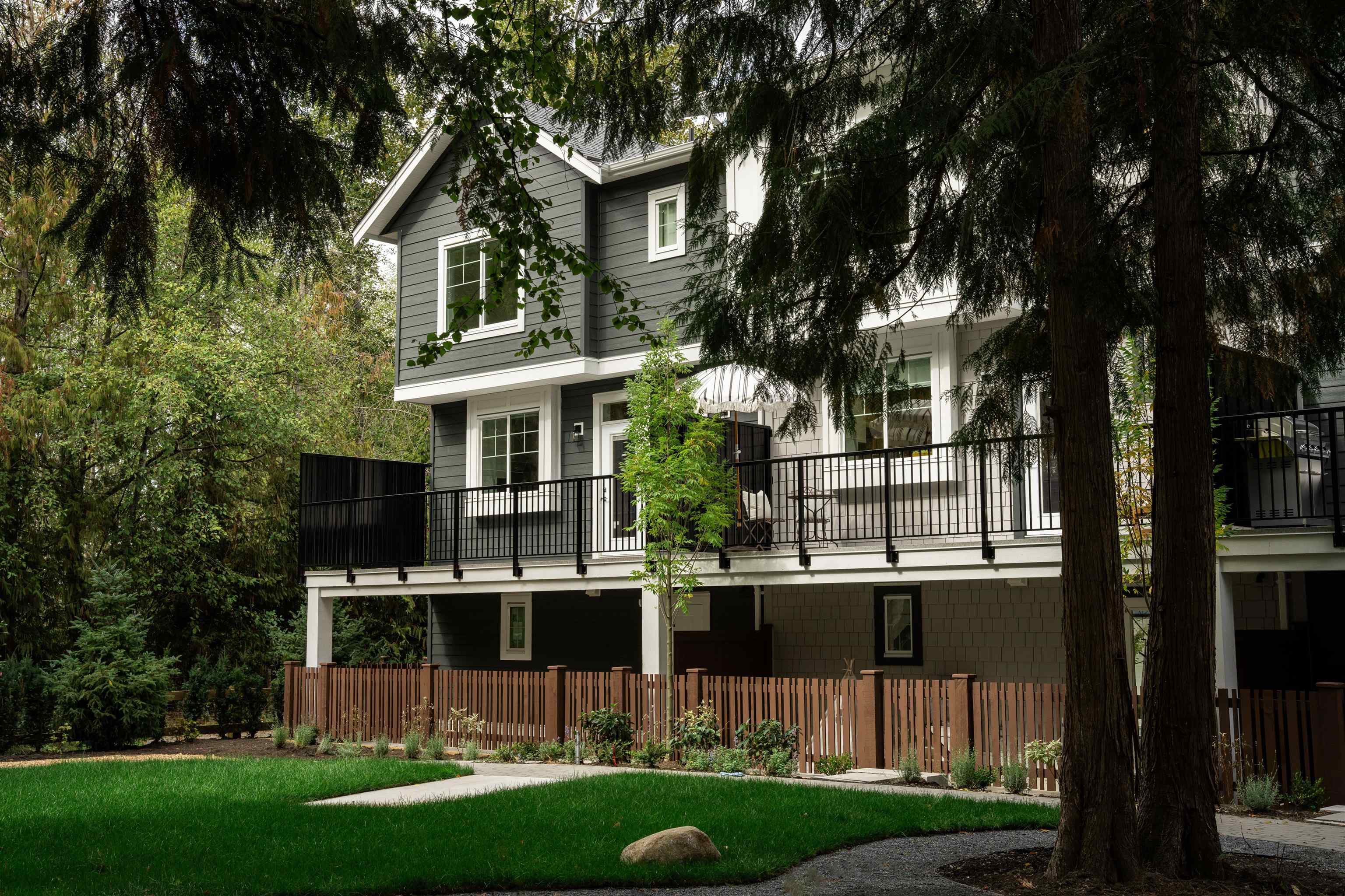 53 7919 204B STREET, #53