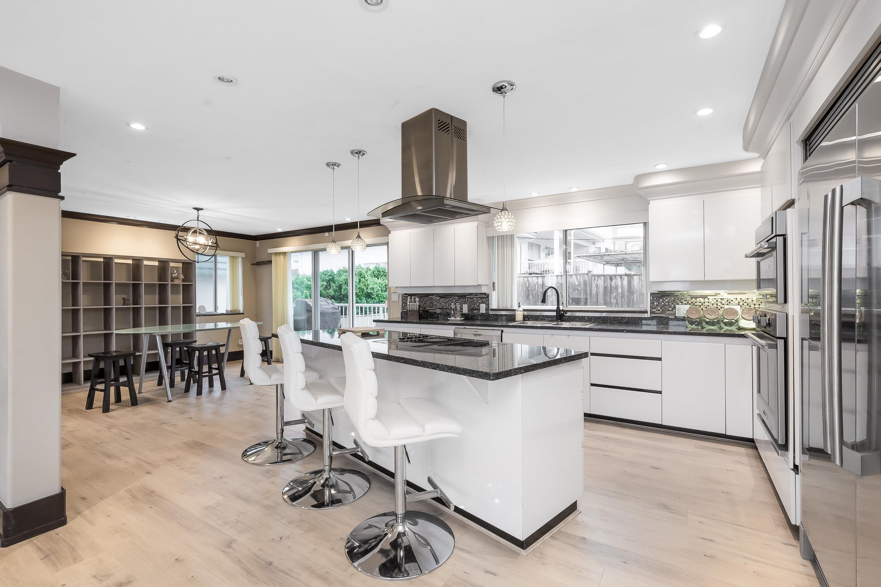 622 NADINA COURT