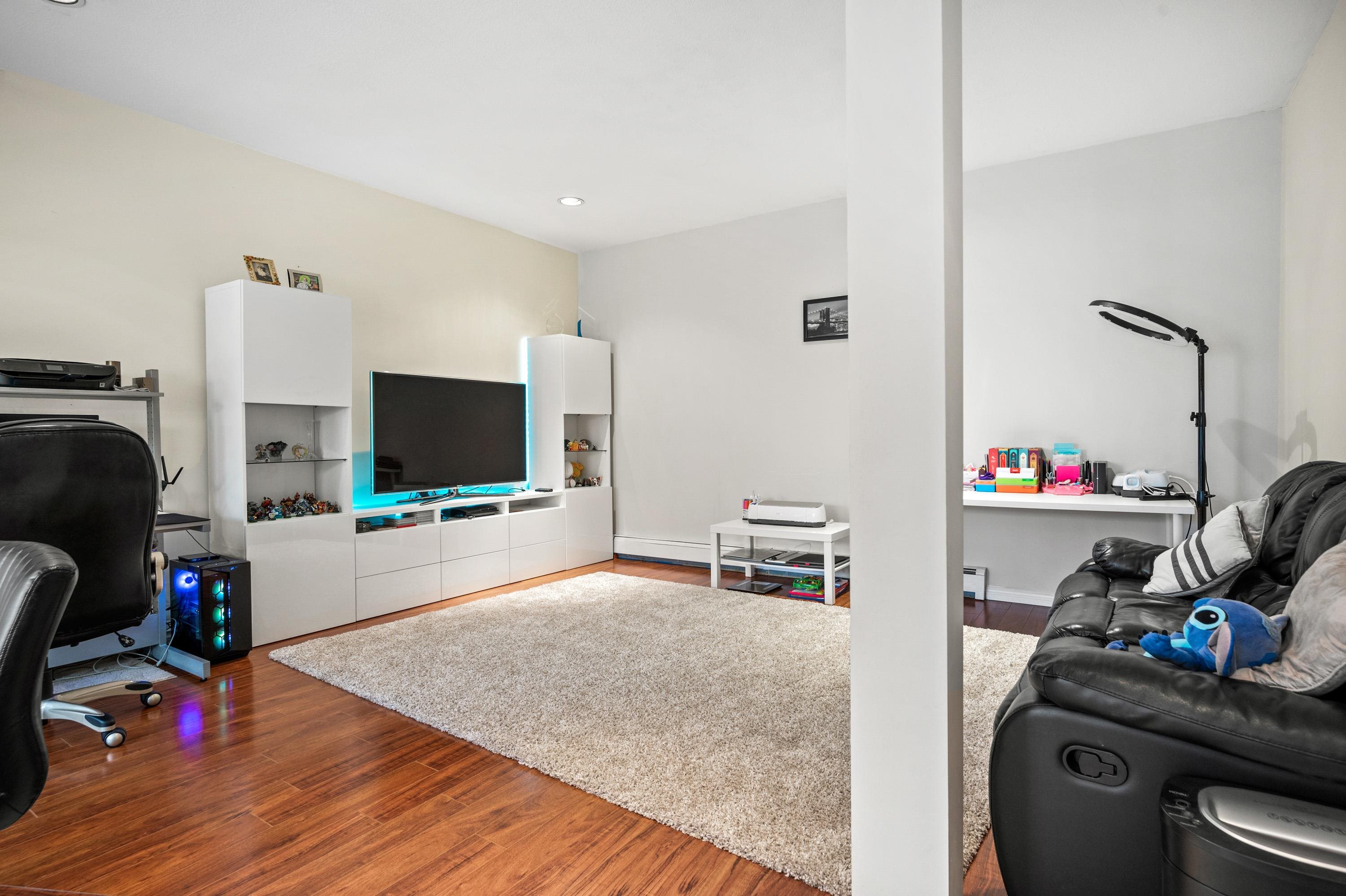 622 NADINA COURT