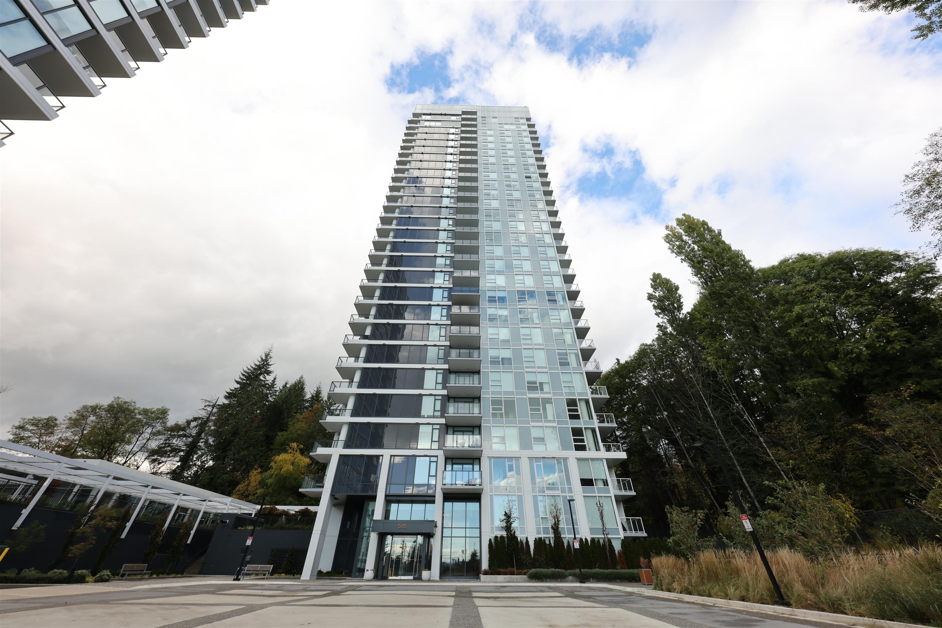 2502 595 AUSTIN AVENUE, #2502