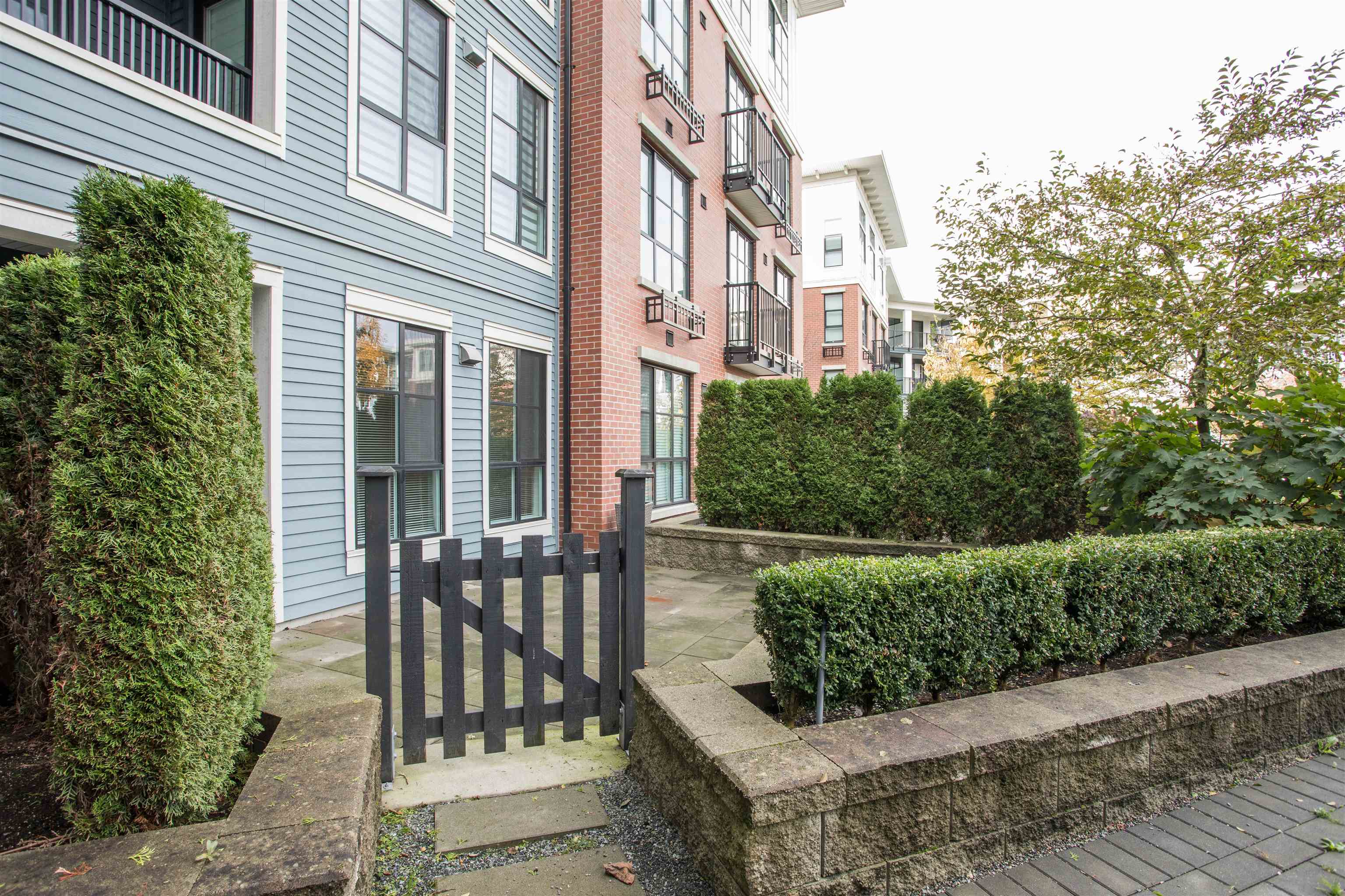 106 15137 33 AVENUE, #106