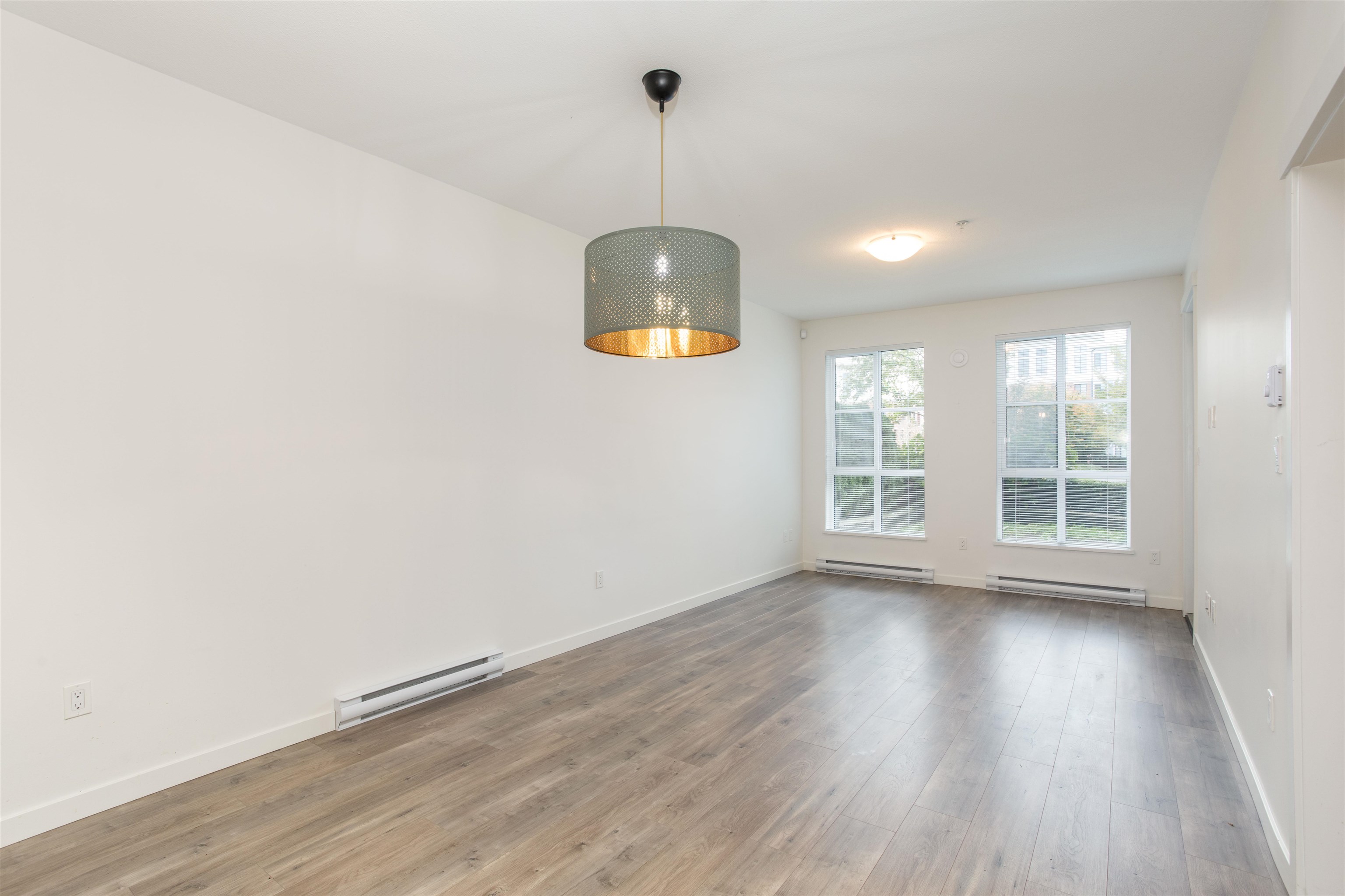 106 15137 33 AVENUE, #106