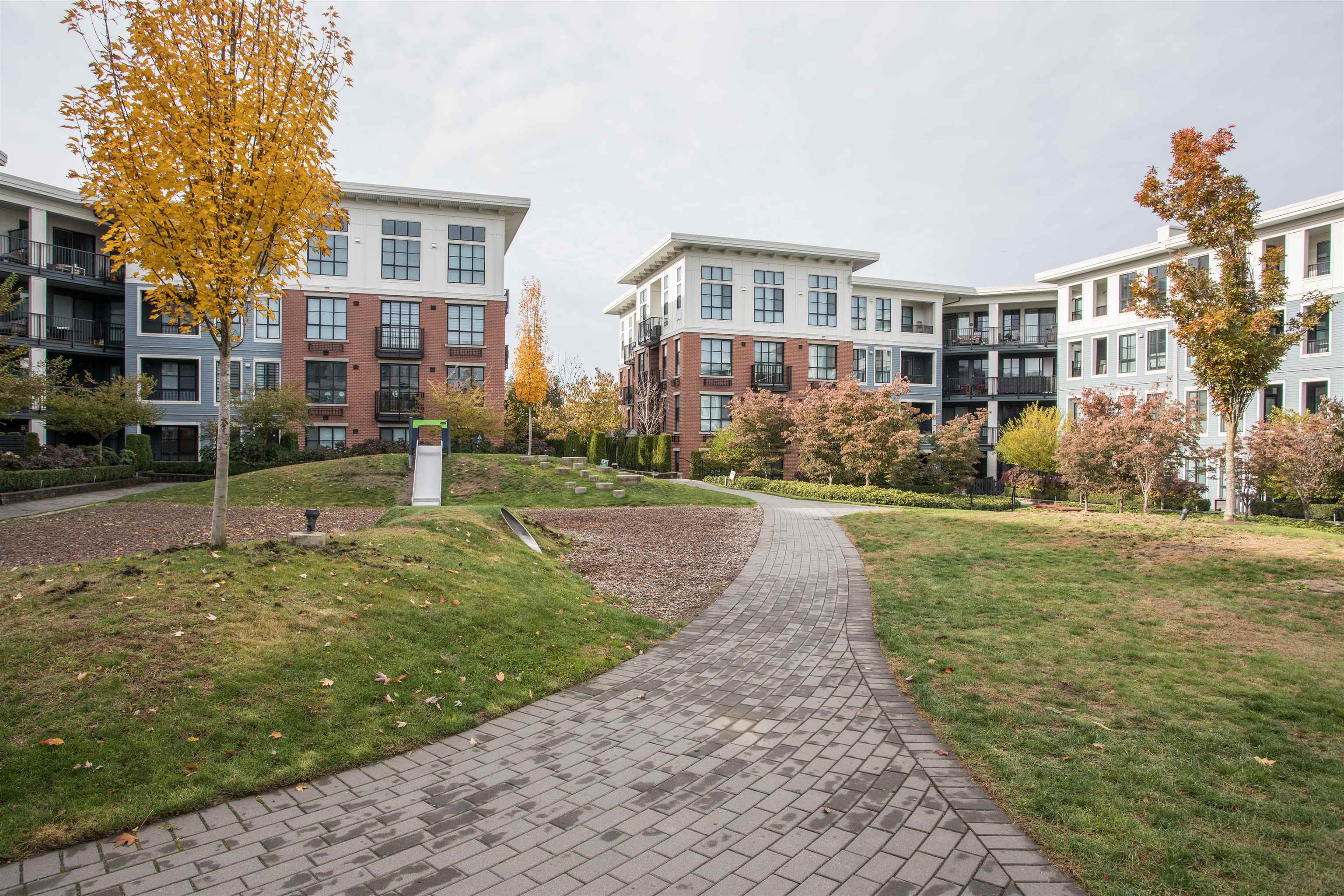 106 15137 33 AVENUE, #106