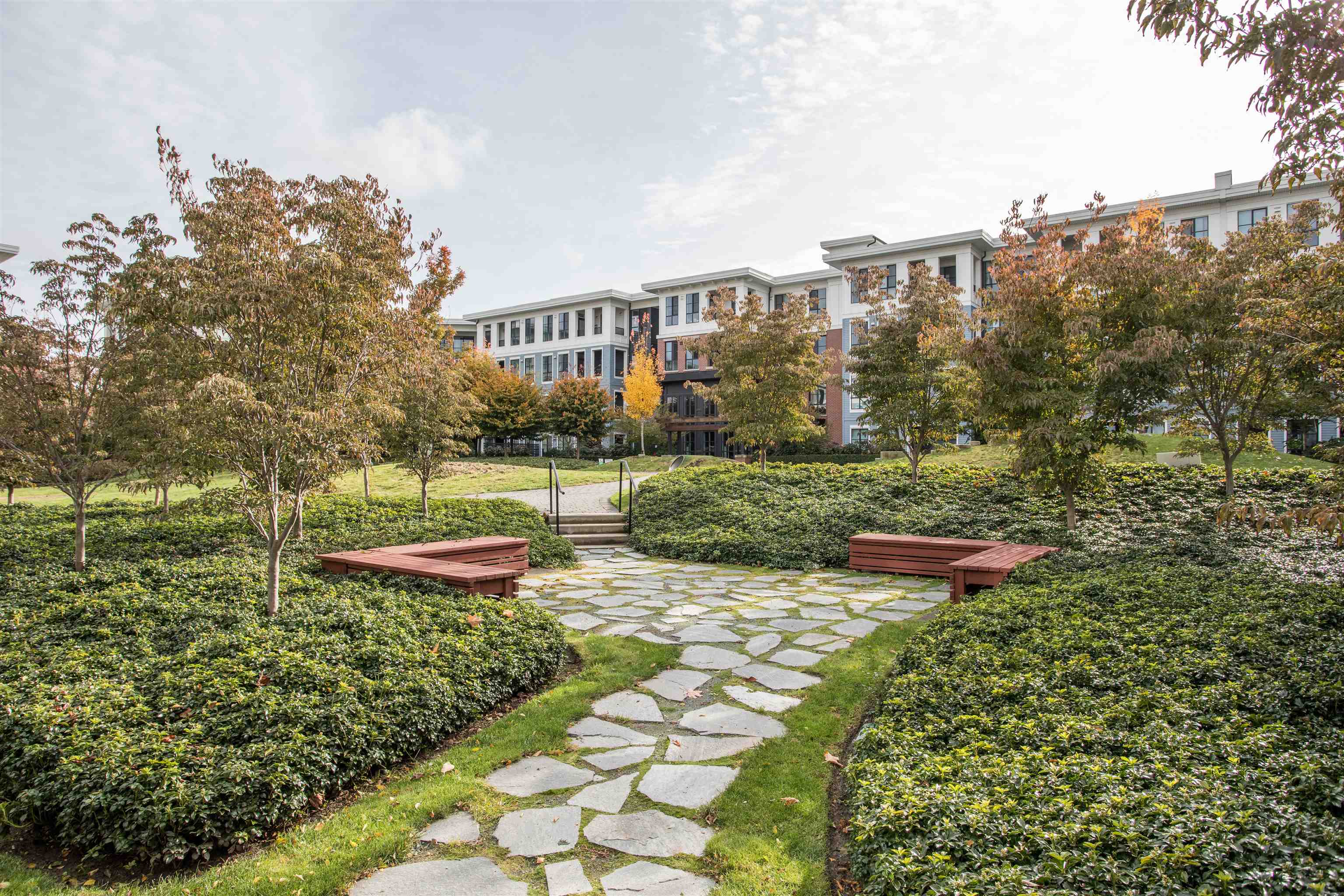 106 15137 33 AVENUE, #106