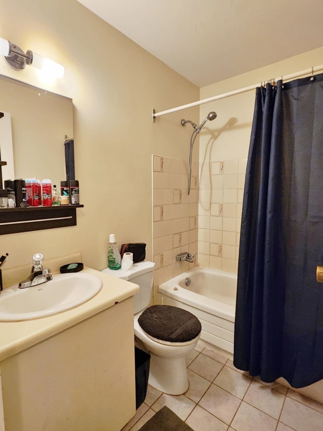 303 1948 COQUITLAM AVENUE, #303