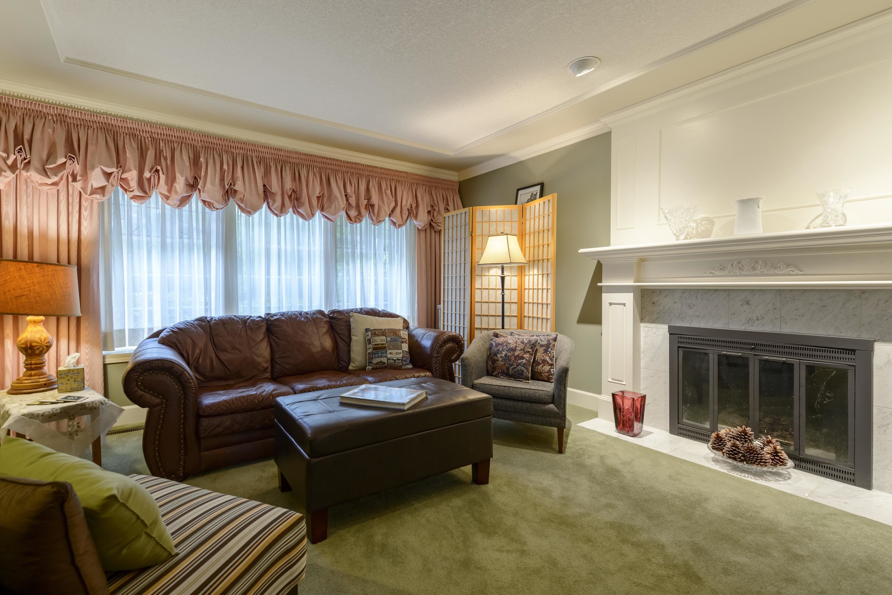 11042 SCARBOROUGH DRIVE