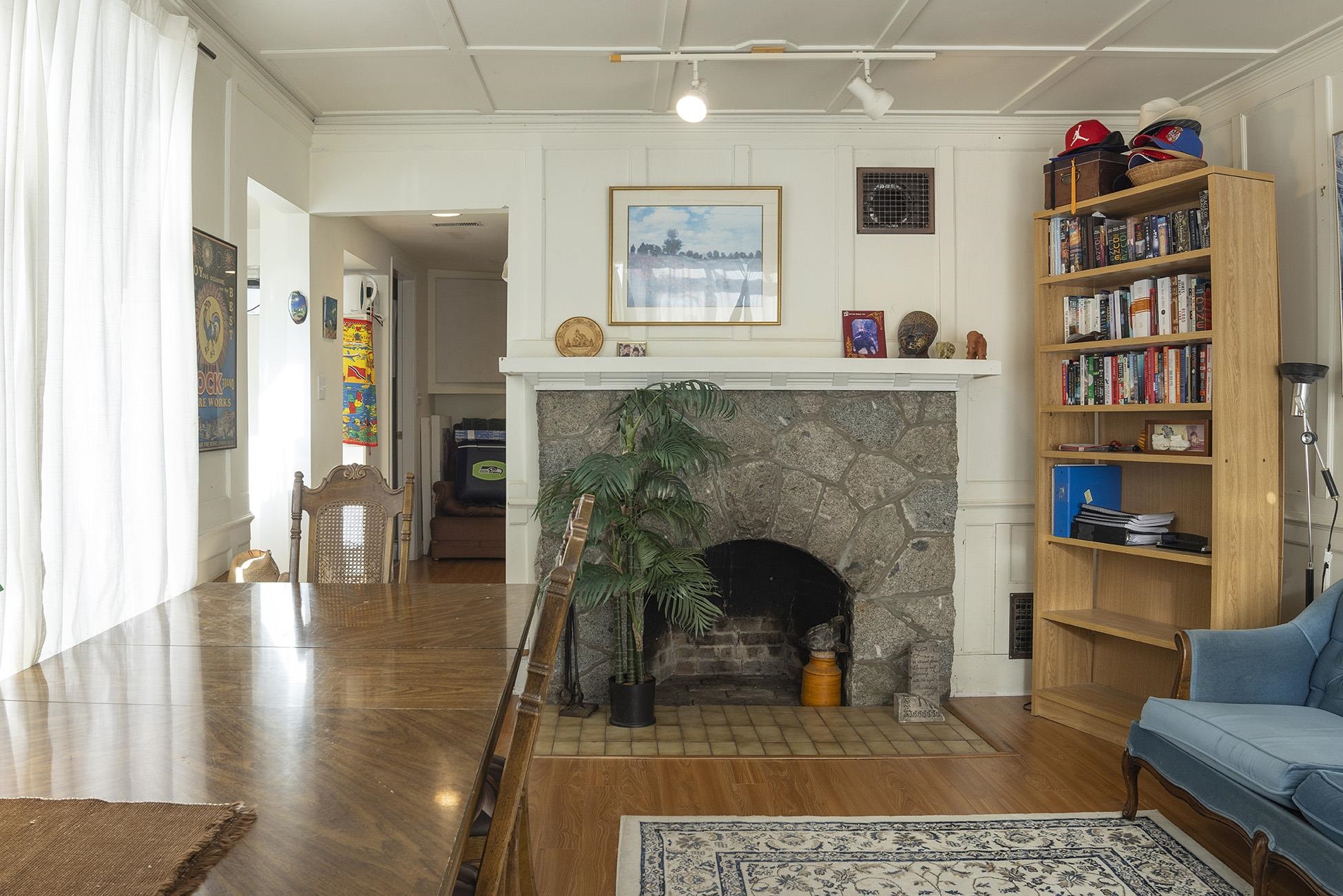 4778 MARINE DRIVE
