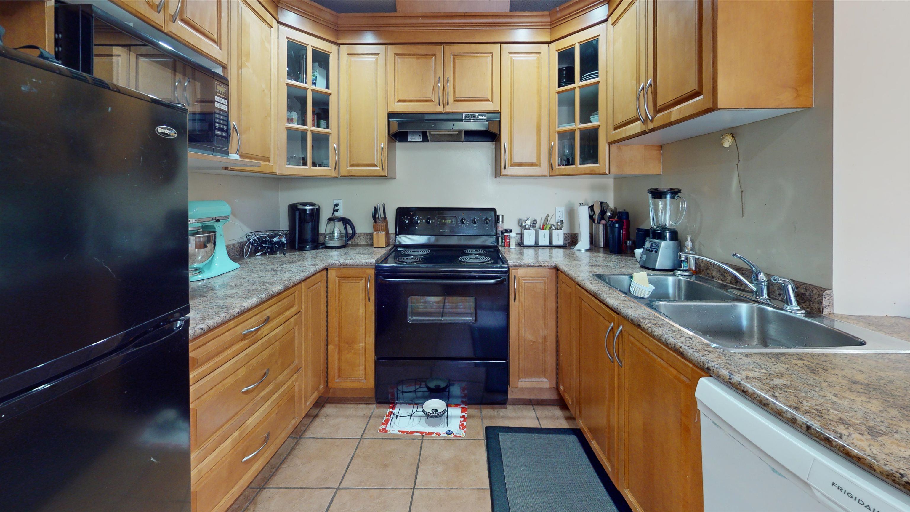 208 2828 152 STREET, #208