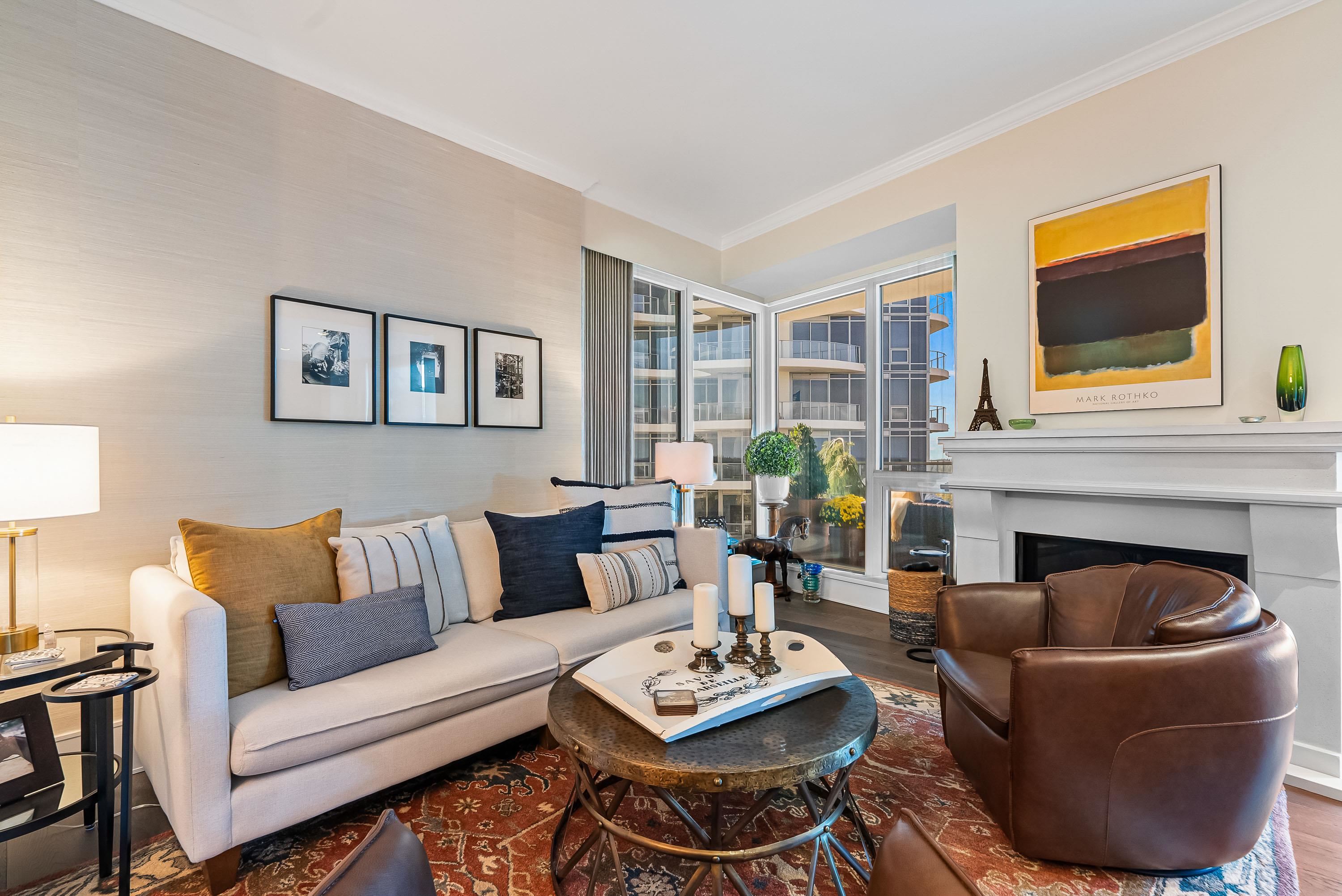1901 1501 FOSTER STREET, #1901