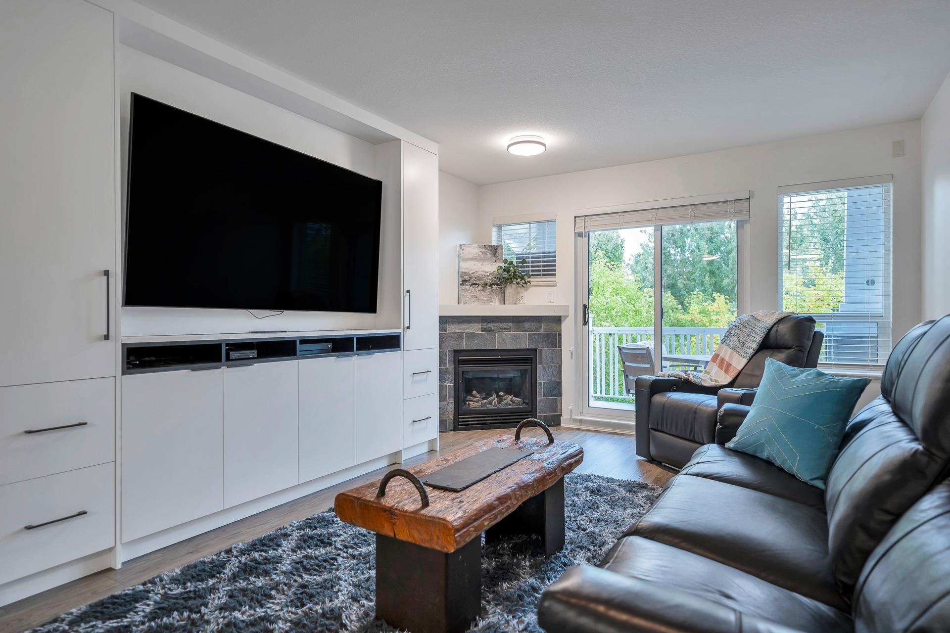 403 20750 DUNCAN WAY, #403
