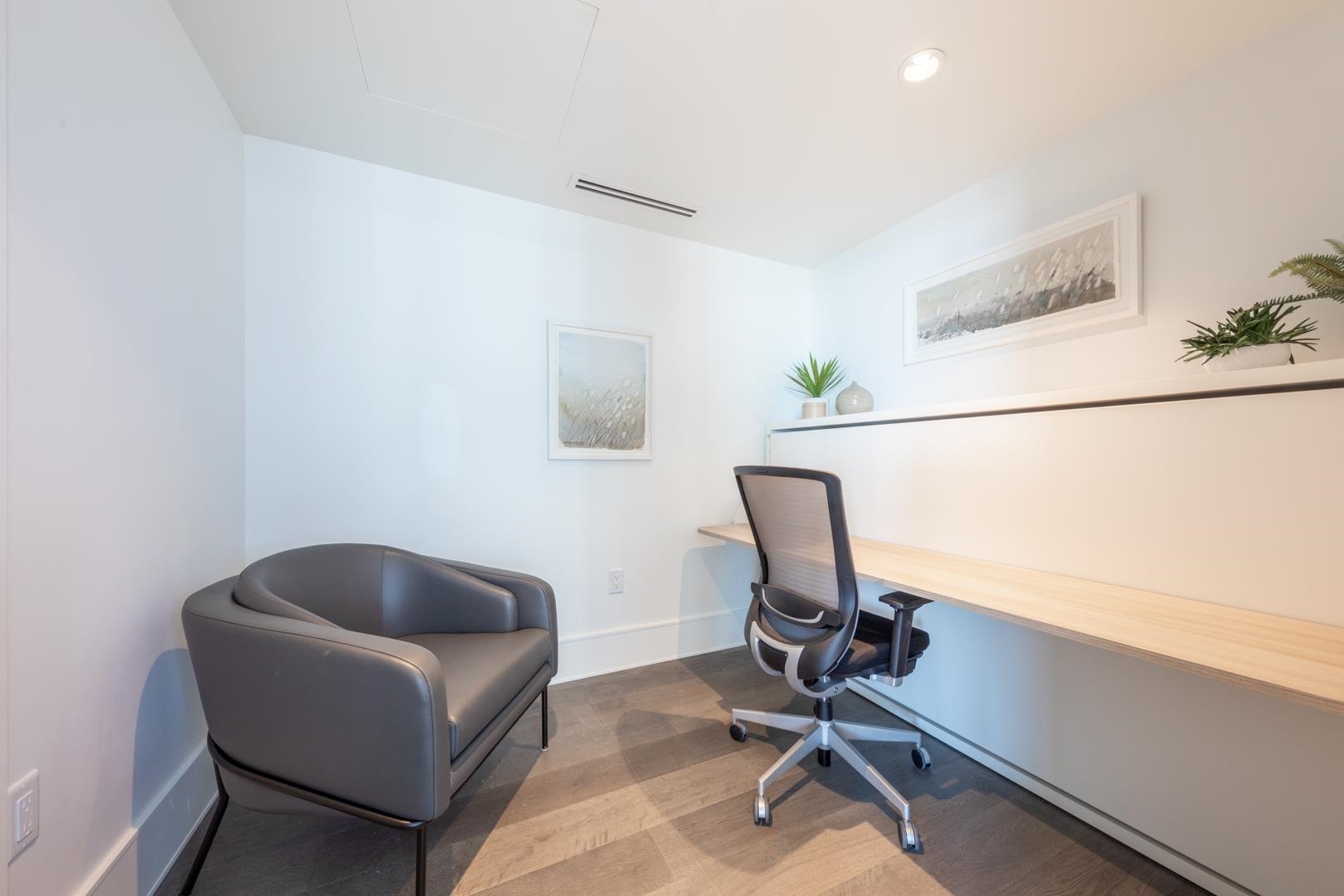 602 1500 MARTIN STREET, #602