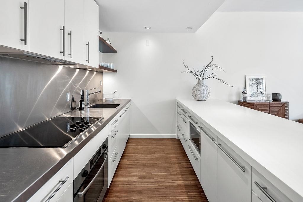 PH2 36 WATER STREET, #PH2