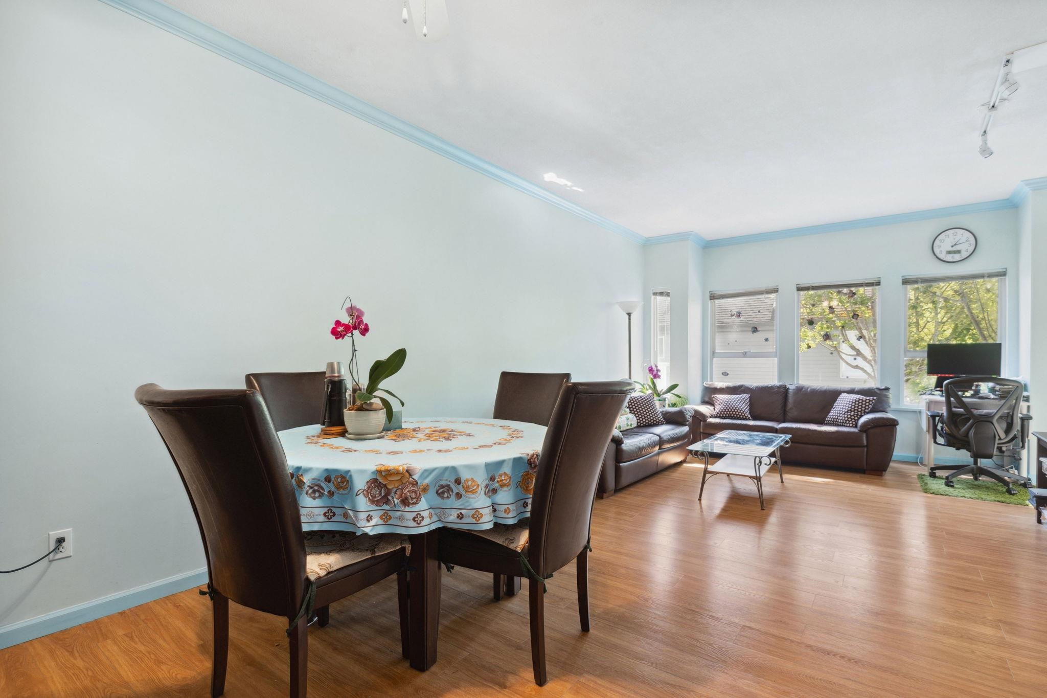 25 5820 DOVER CRESCENT, #25