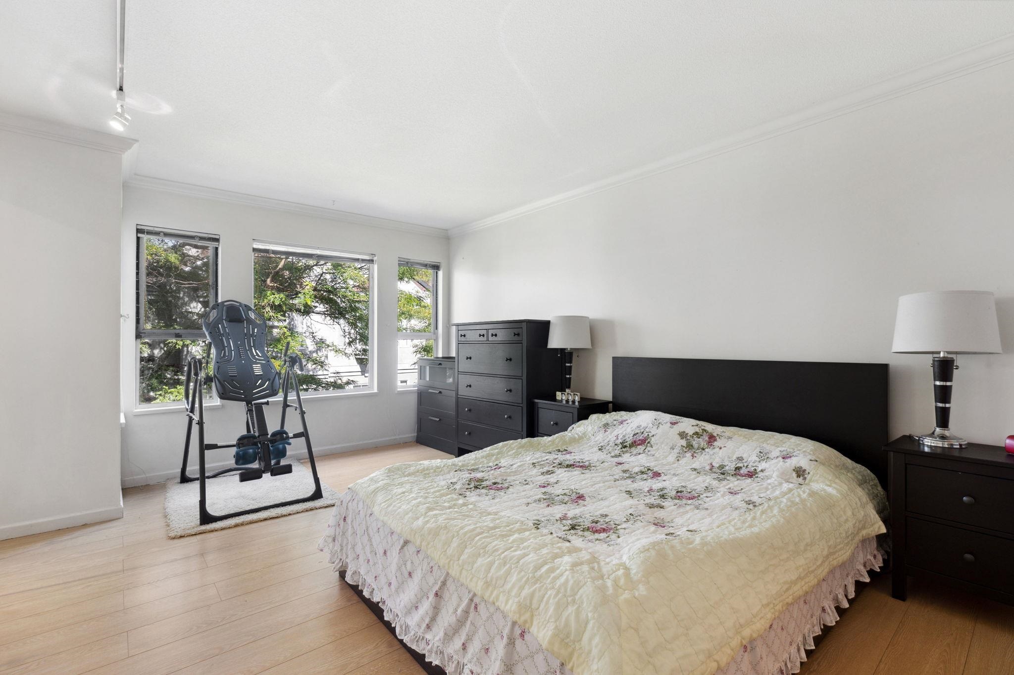 25 5820 DOVER CRESCENT, #25