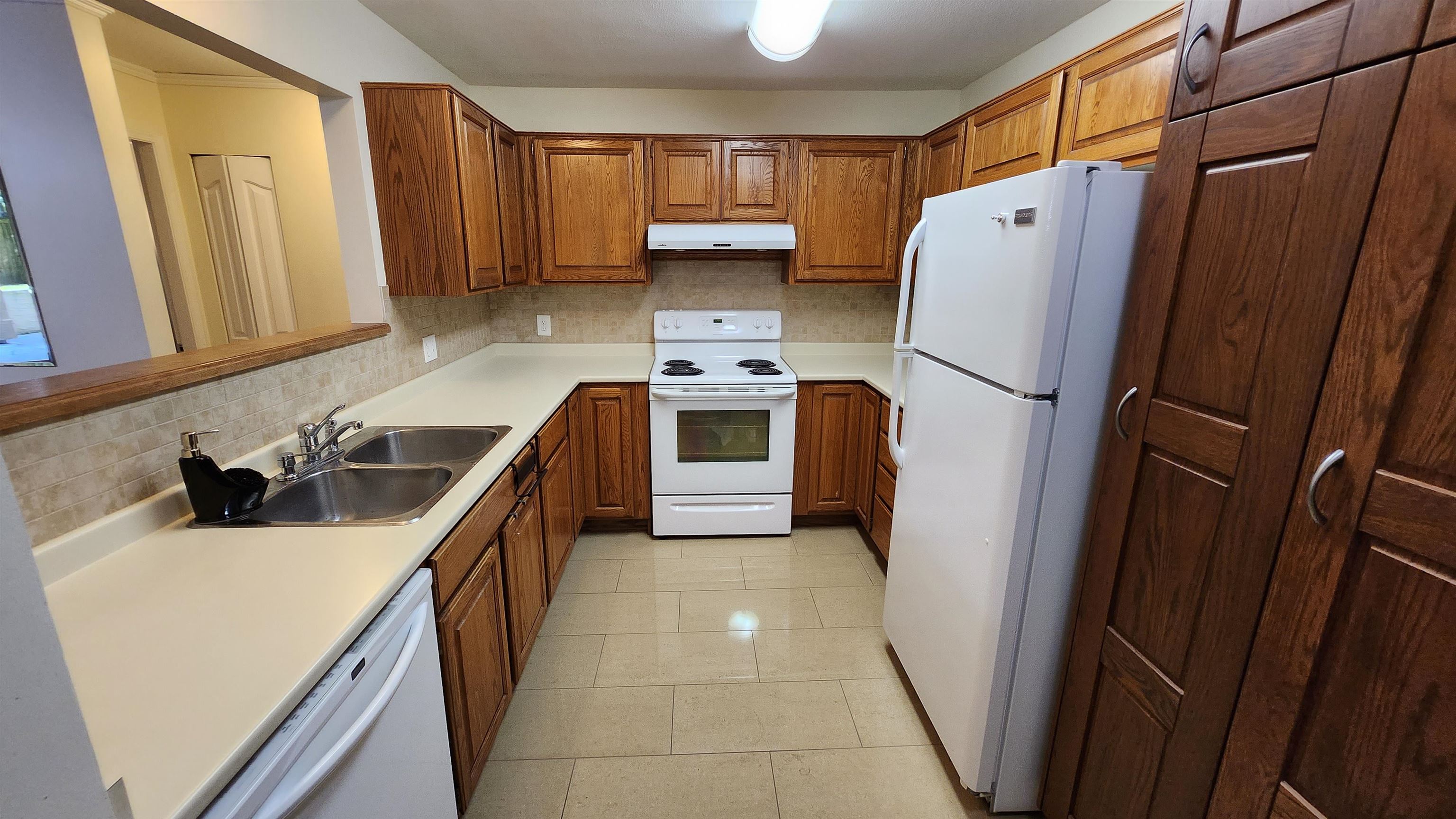 104 1255 BEST STREET, #104