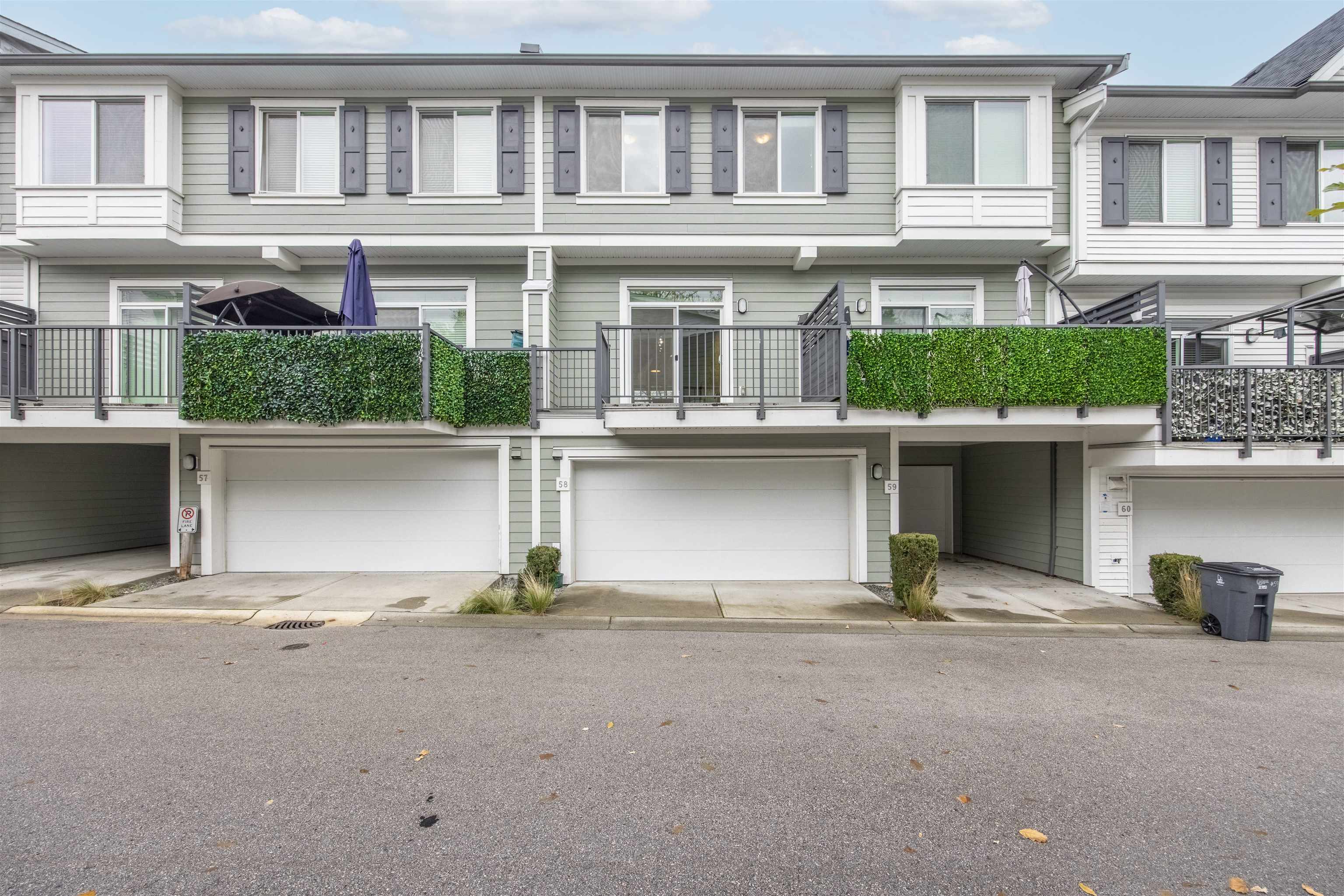 58 15340 GUILDFORD DRIVE, #58