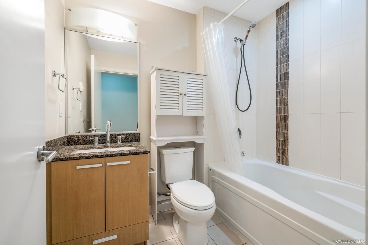 208 5388 GRIMMER STREET, #208