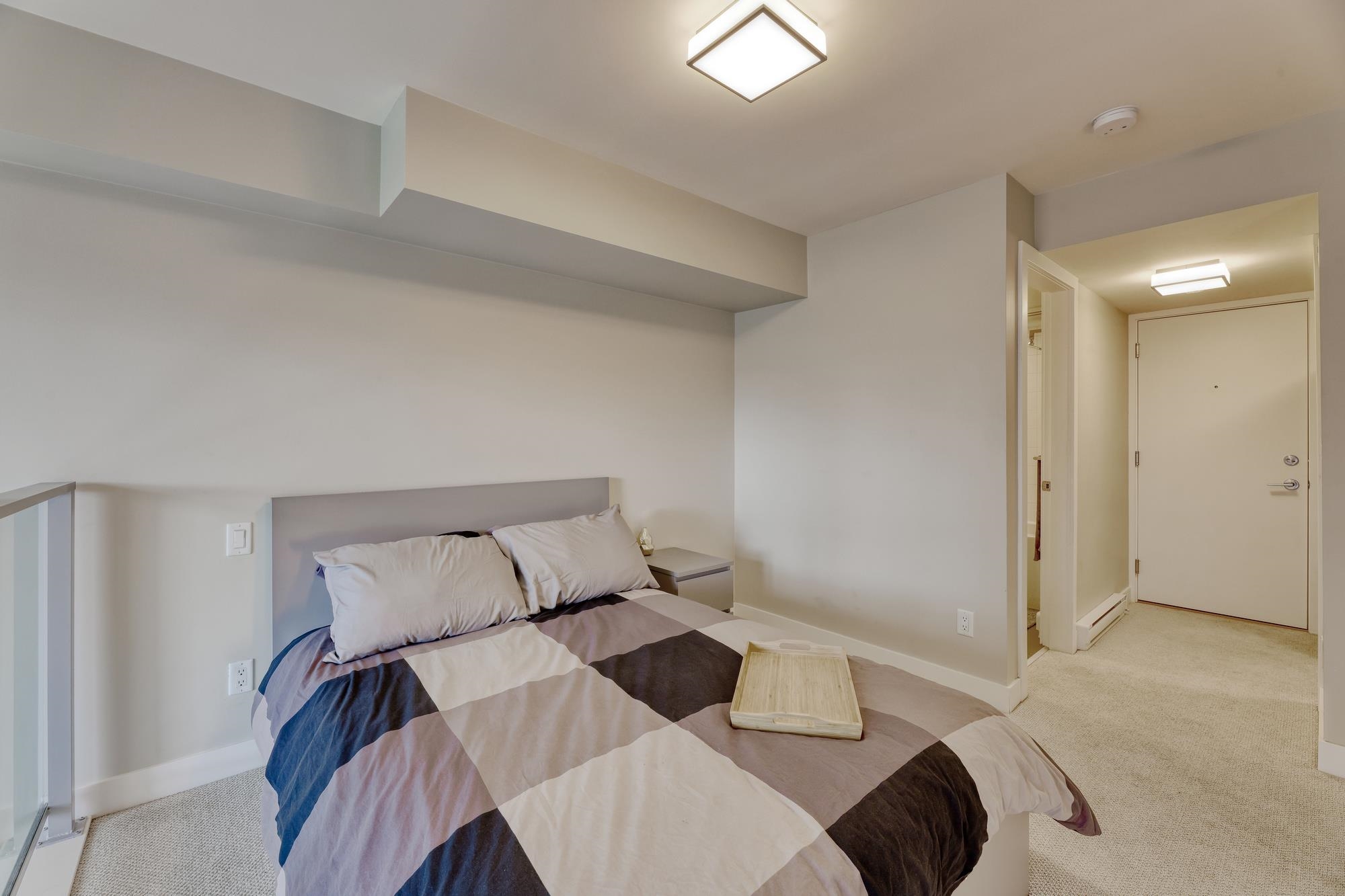 310 3080 GLADWIN ROAD, #310