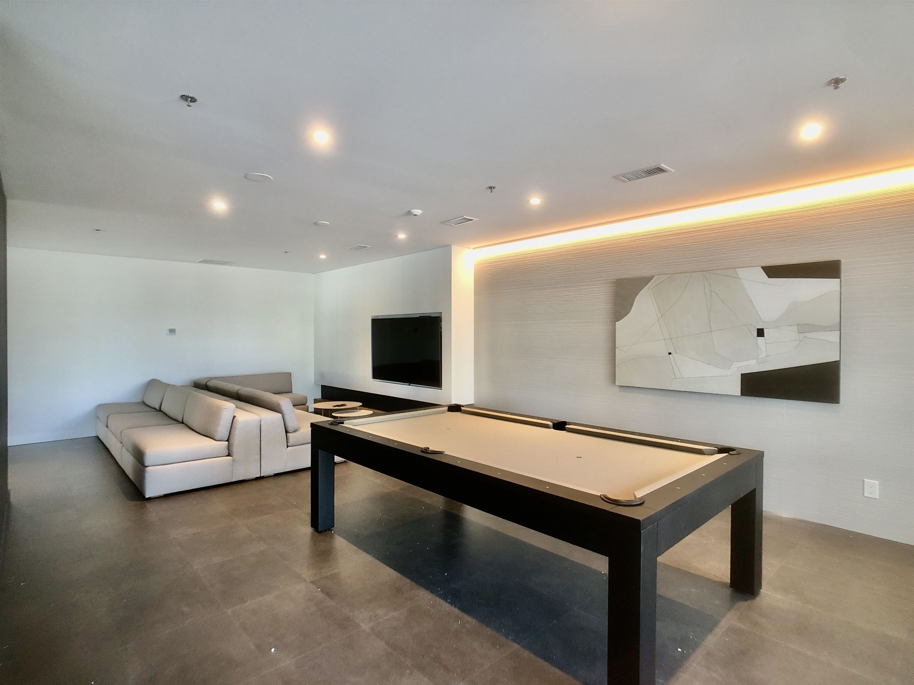 707 2181 MADISON AVENUE, #707