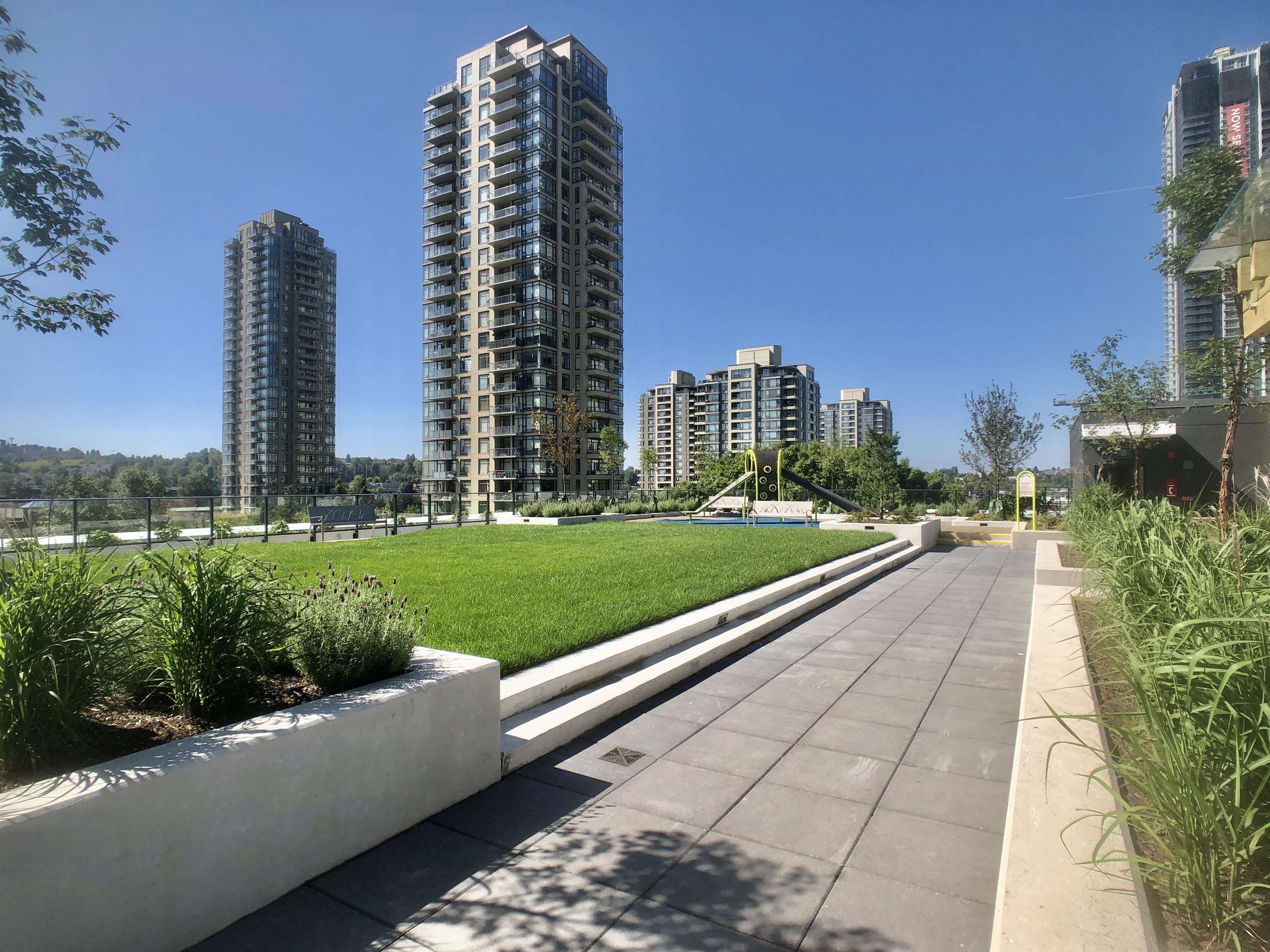 707 2181 MADISON AVENUE, #707