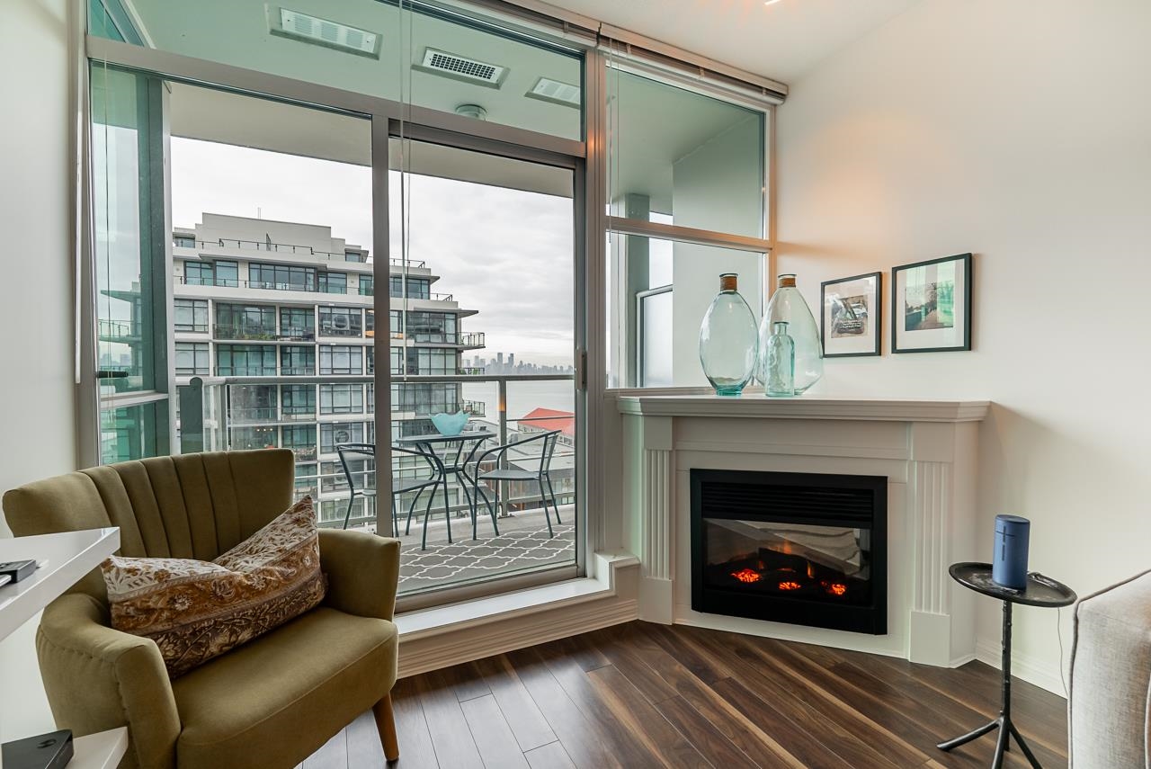 906 168 ESPLANADE EAST AVENUE, #906