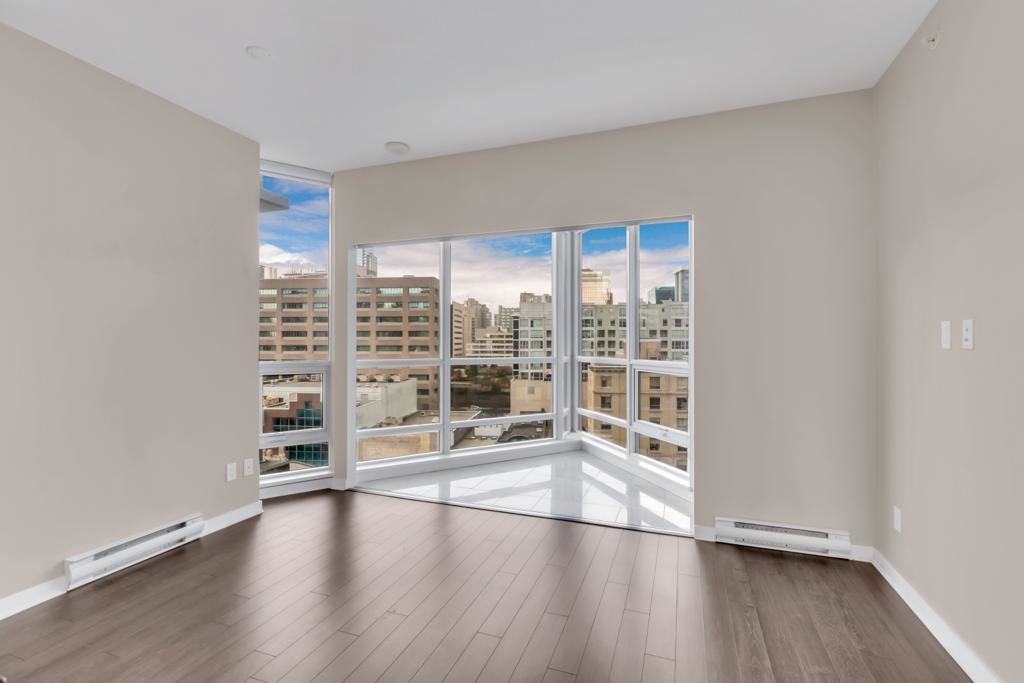 807 833 SEYMOUR STREET, #807