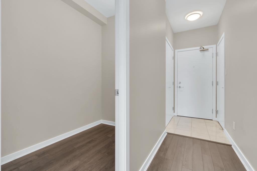 807 833 SEYMOUR STREET, #807
