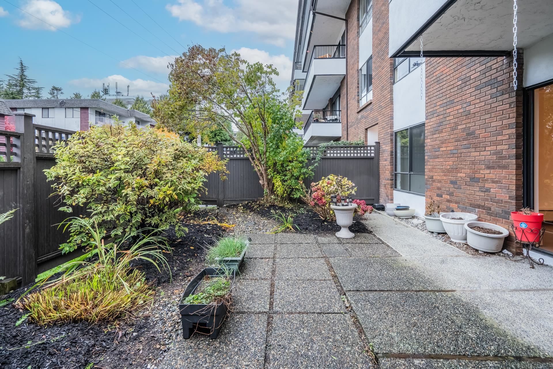 104 1319 MARTIN STREET, #104