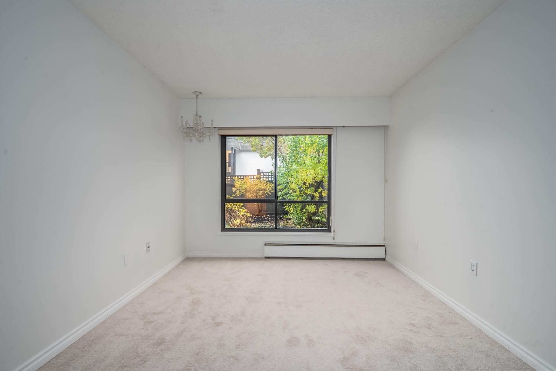104 1319 MARTIN STREET, #104