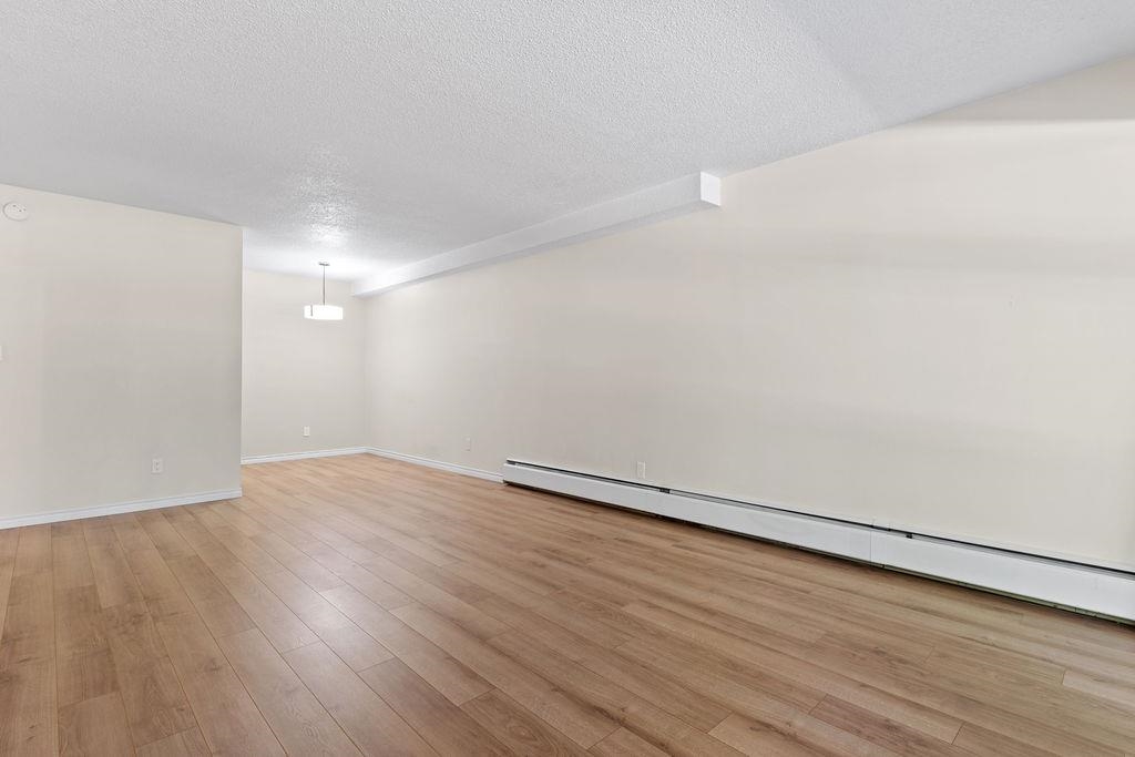 102 1825 W 8TH AVENUE, #102