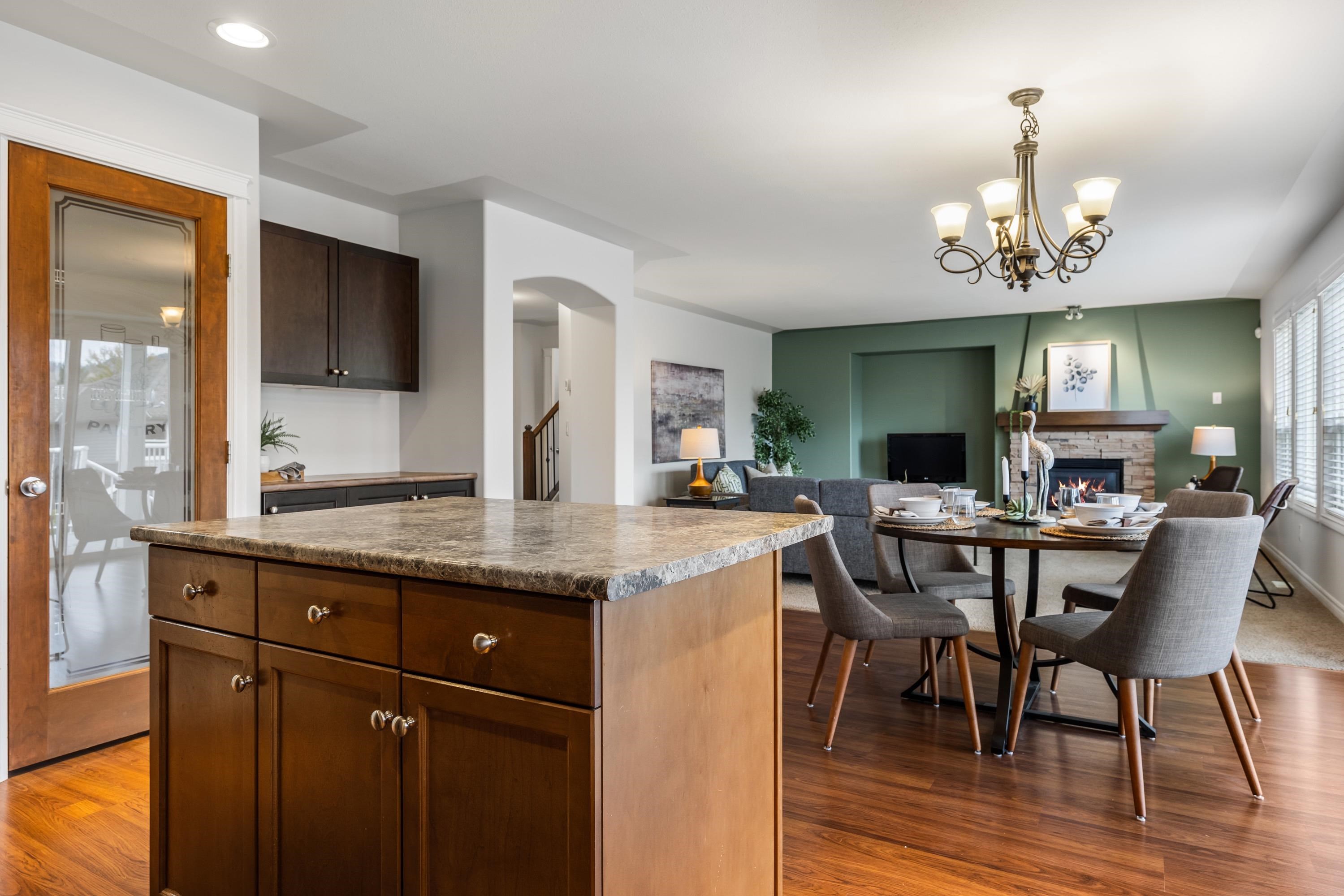 8529 UNITY DRIVE