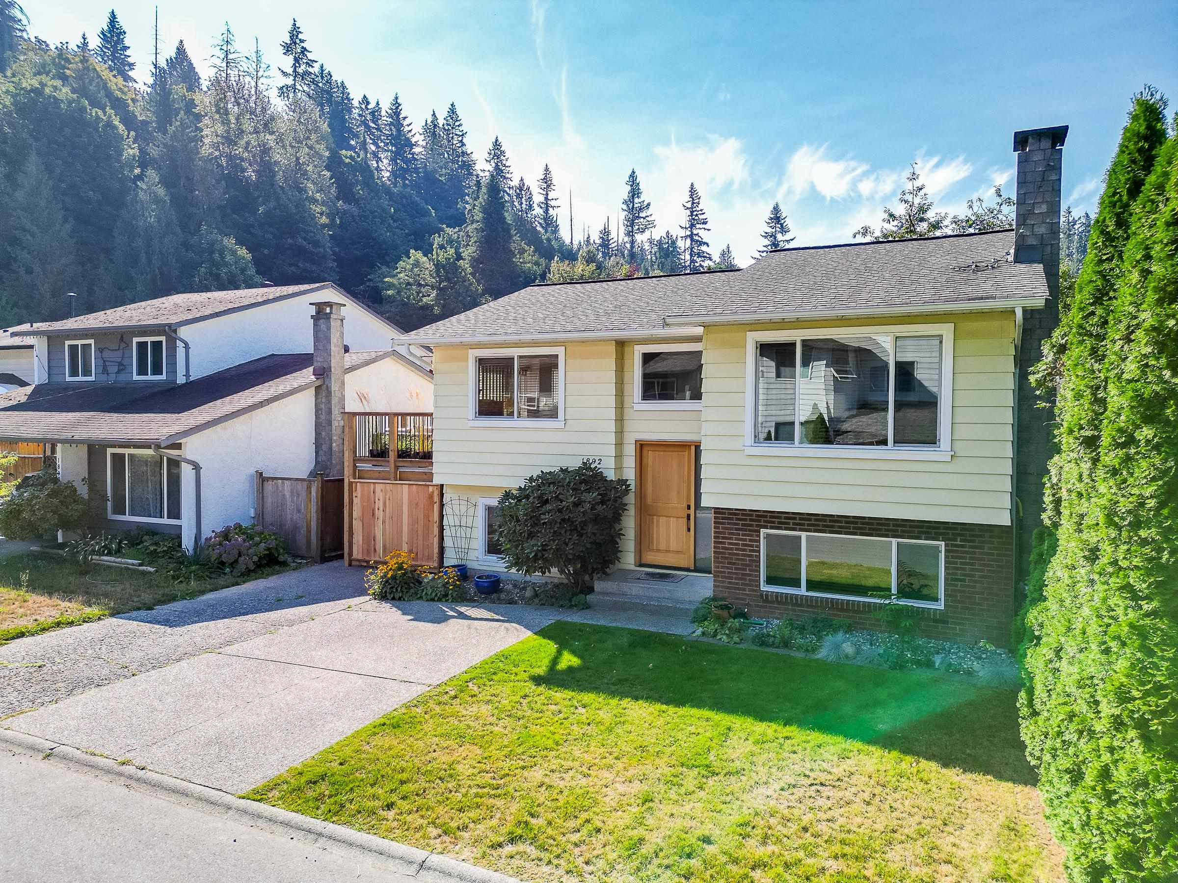 1892 METCALFE WAY
