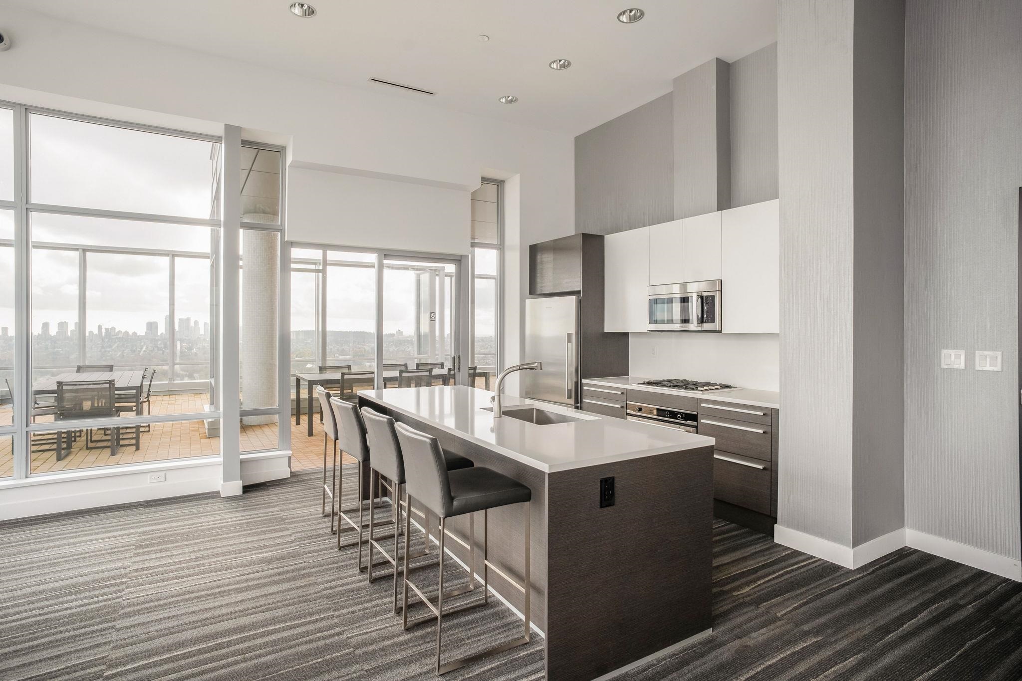 2104 4485 SKYLINE DRIVE, #2104