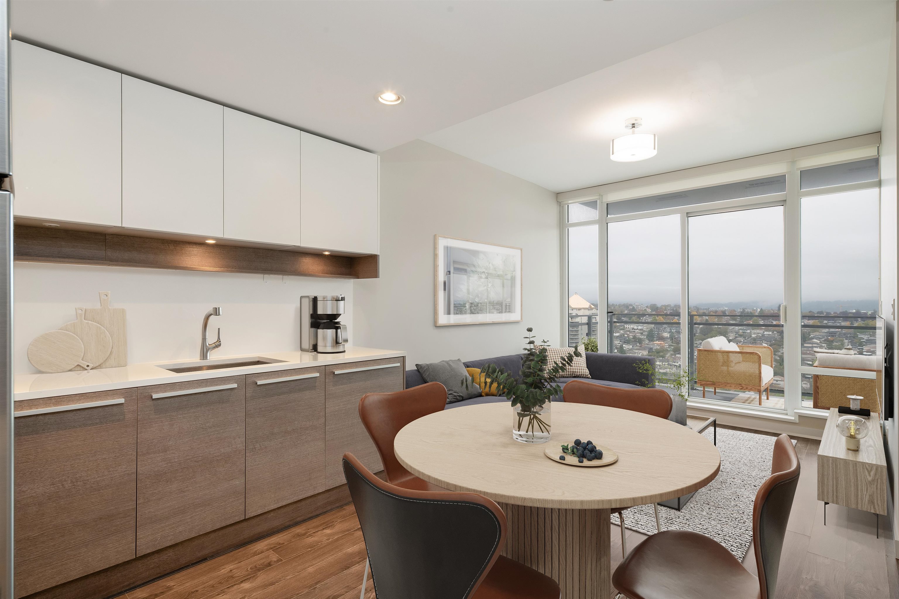 2104 4485 SKYLINE DRIVE, #2104
