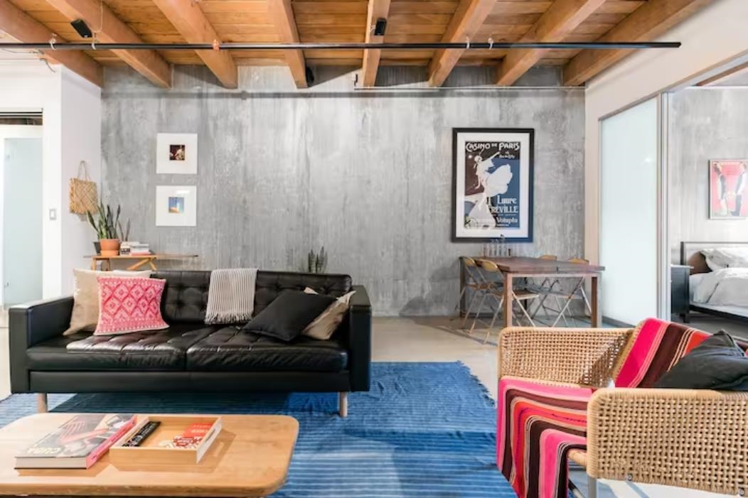 205 55 E CORDOVA STREET, #205