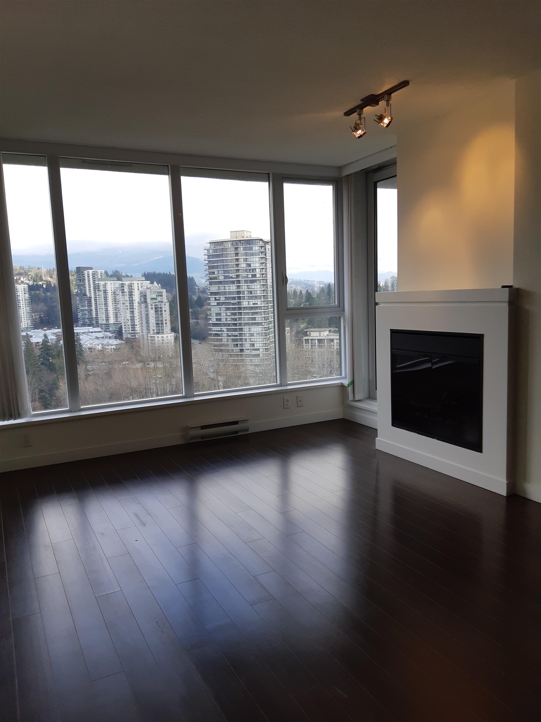 2307 660 NOOTKA WAY, #2307